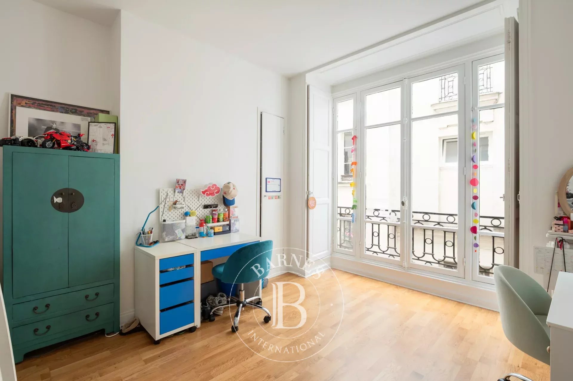 Daire Paris 9ème - picture 14