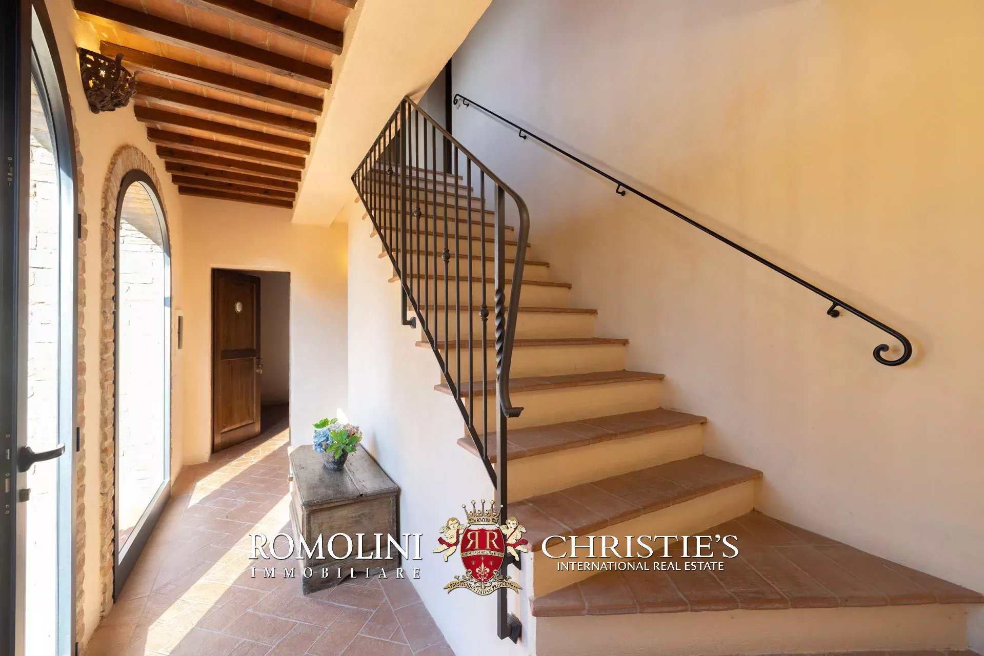 13 Bedroom Villa/Townhouse's Image 57