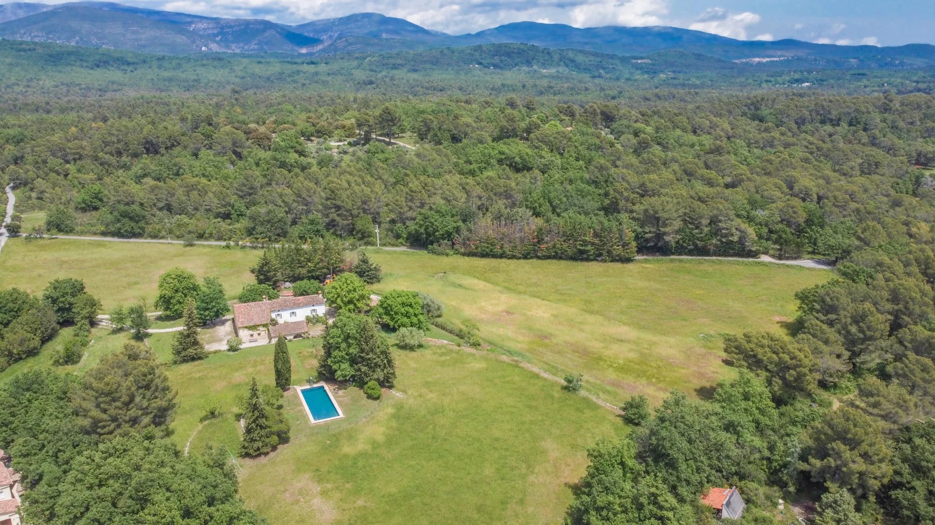 Great old Bastide with guest-house - Tourrettes