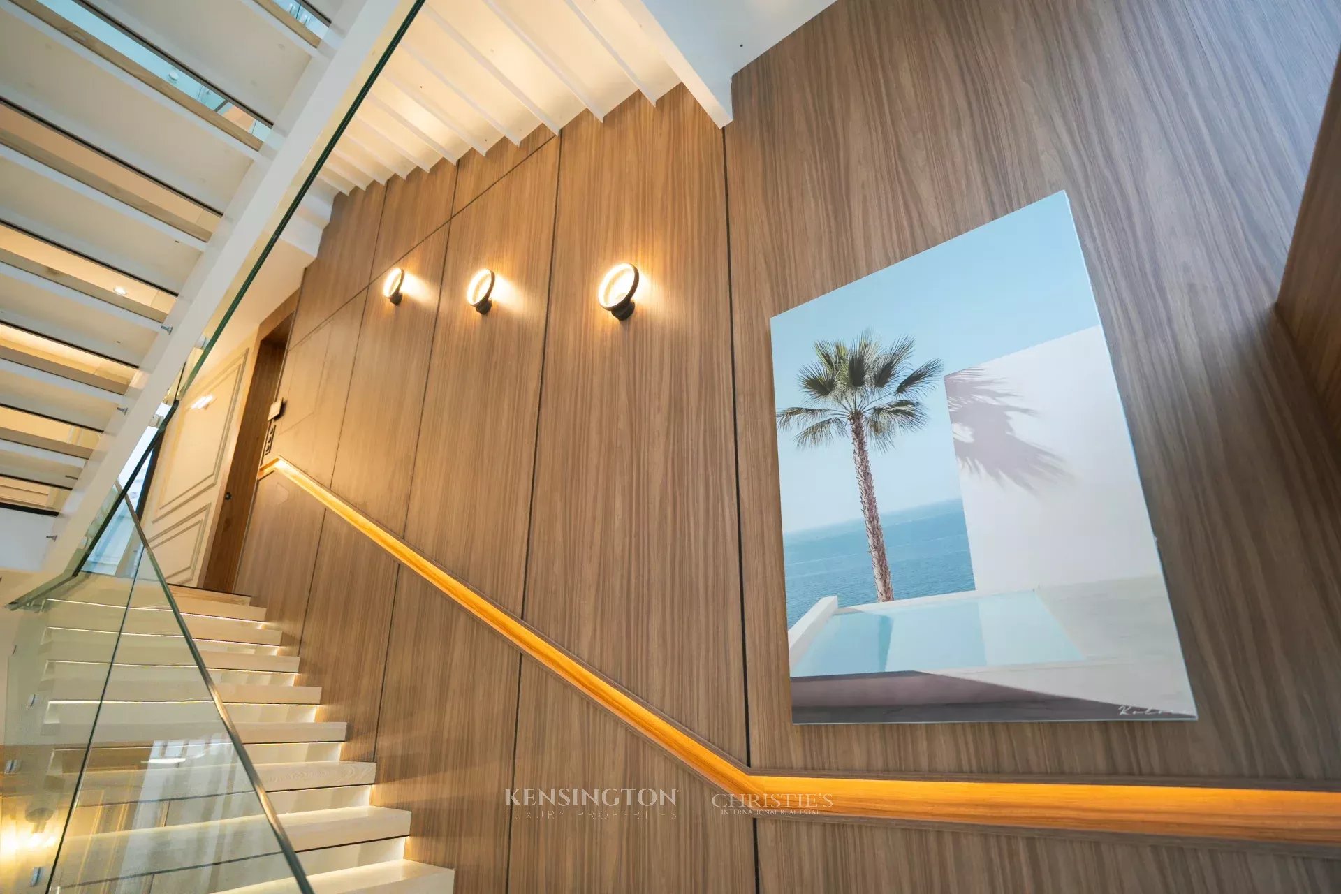 4 Bedroom Villa/Townhouse's Image 18