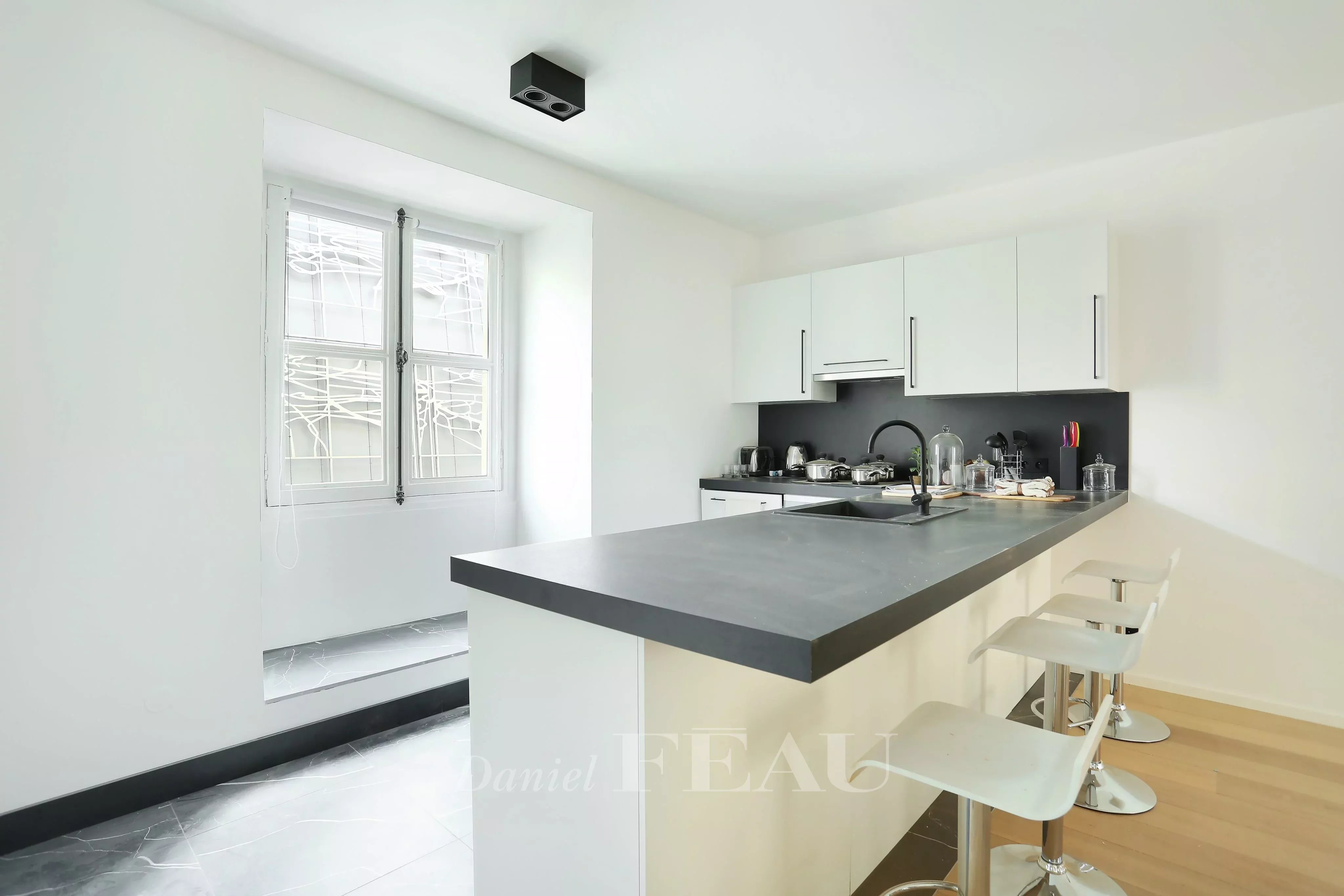 Rental Apartment Paris 1st