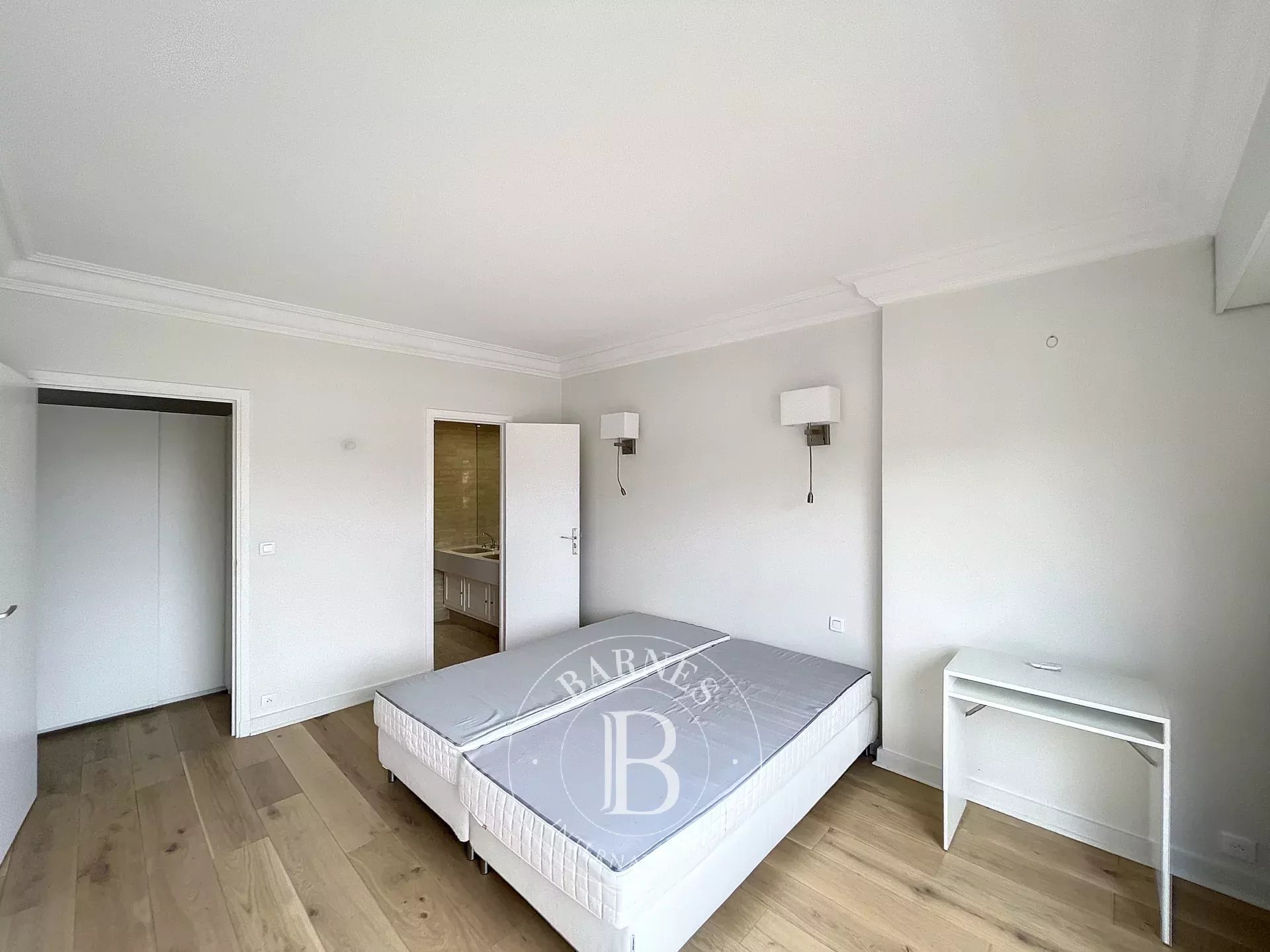 Daire Paris 16ème - picture 10