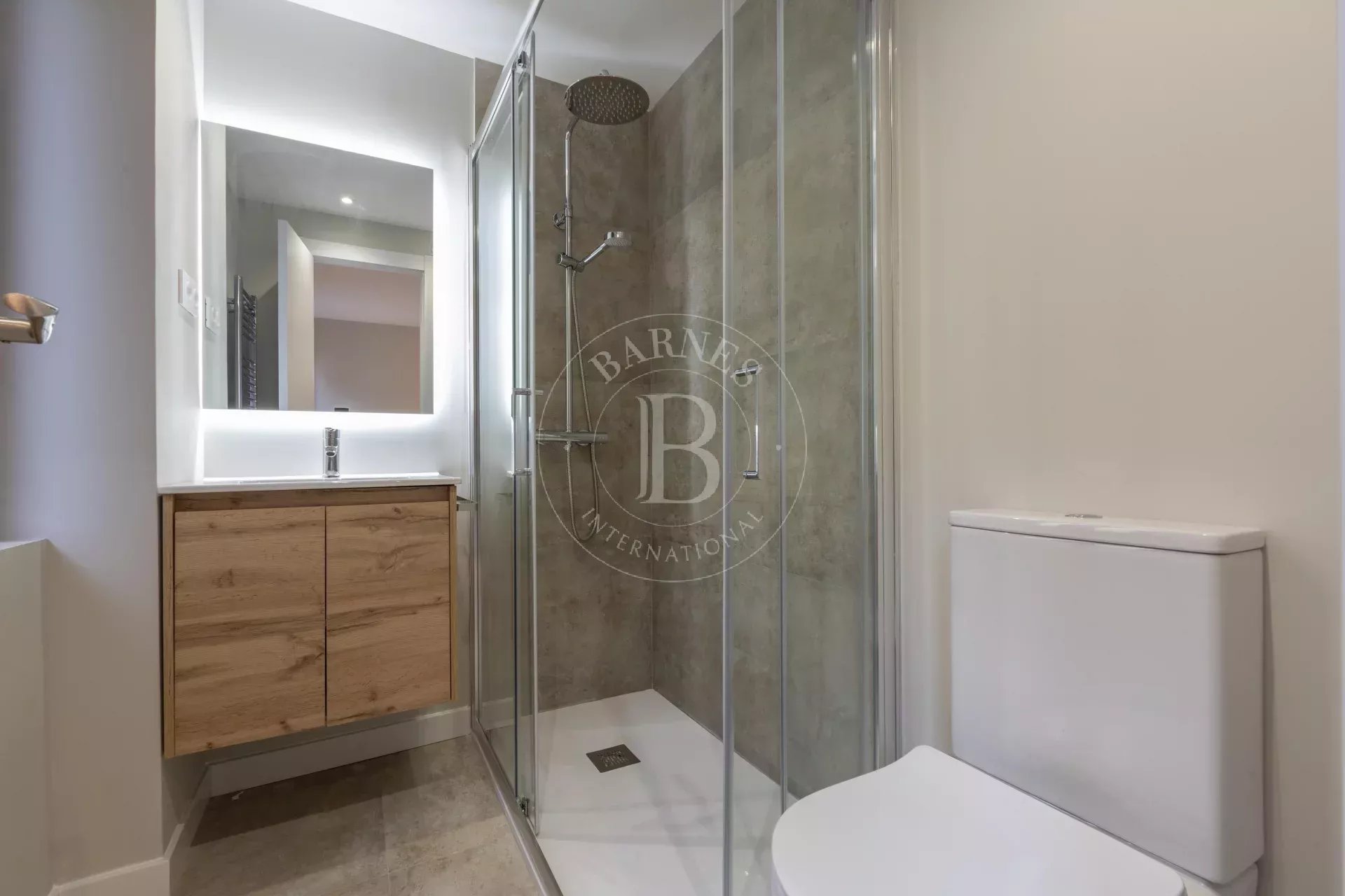 Daire Madrid - picture 17