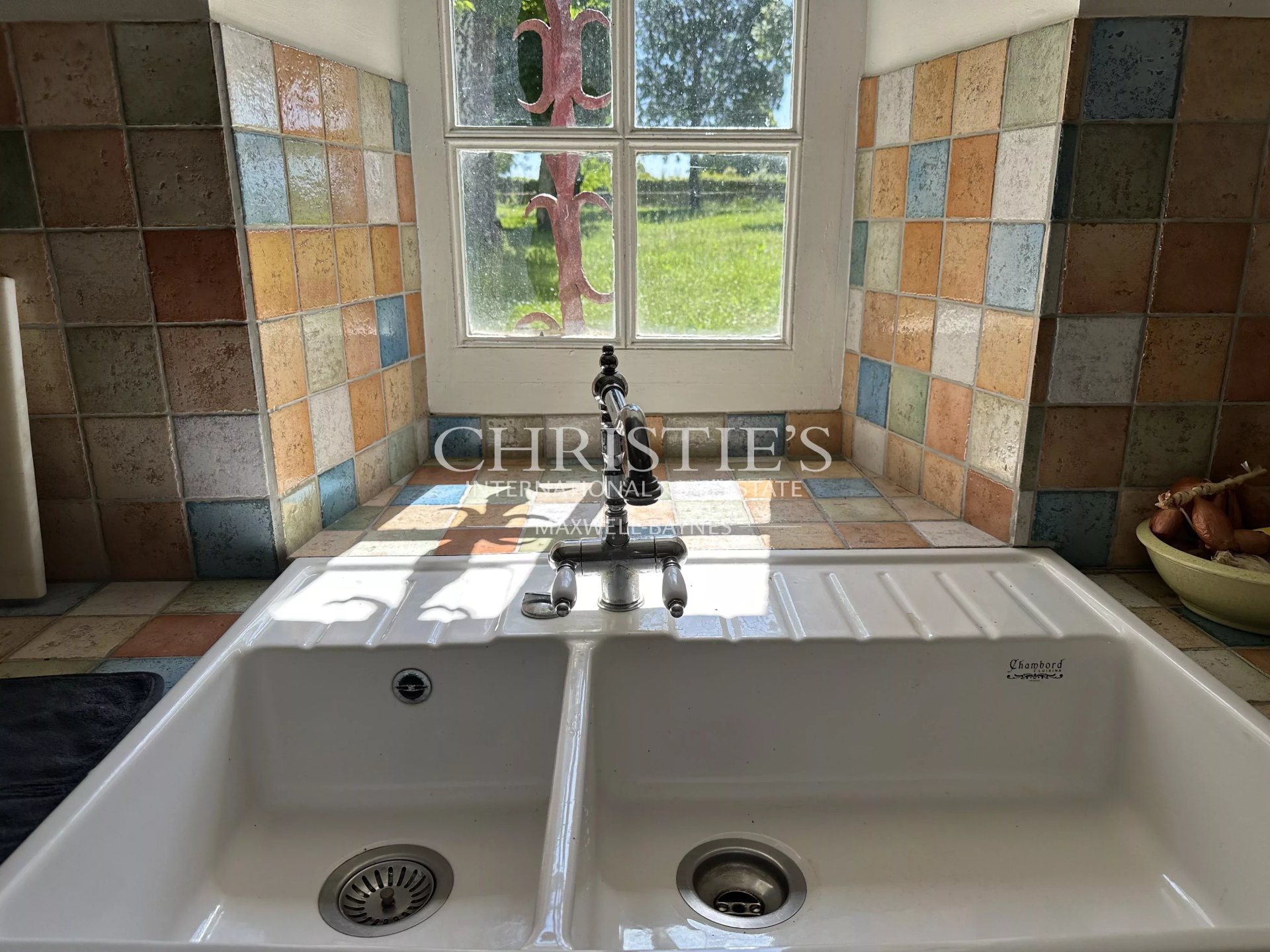7 Bedroom Chateau's Image 12