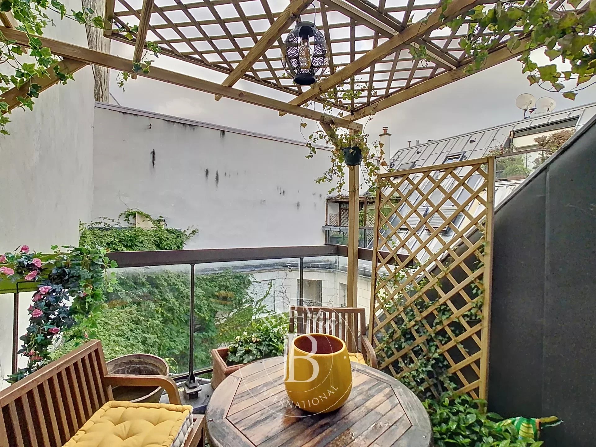 Daire Paris 8ème - picture 19