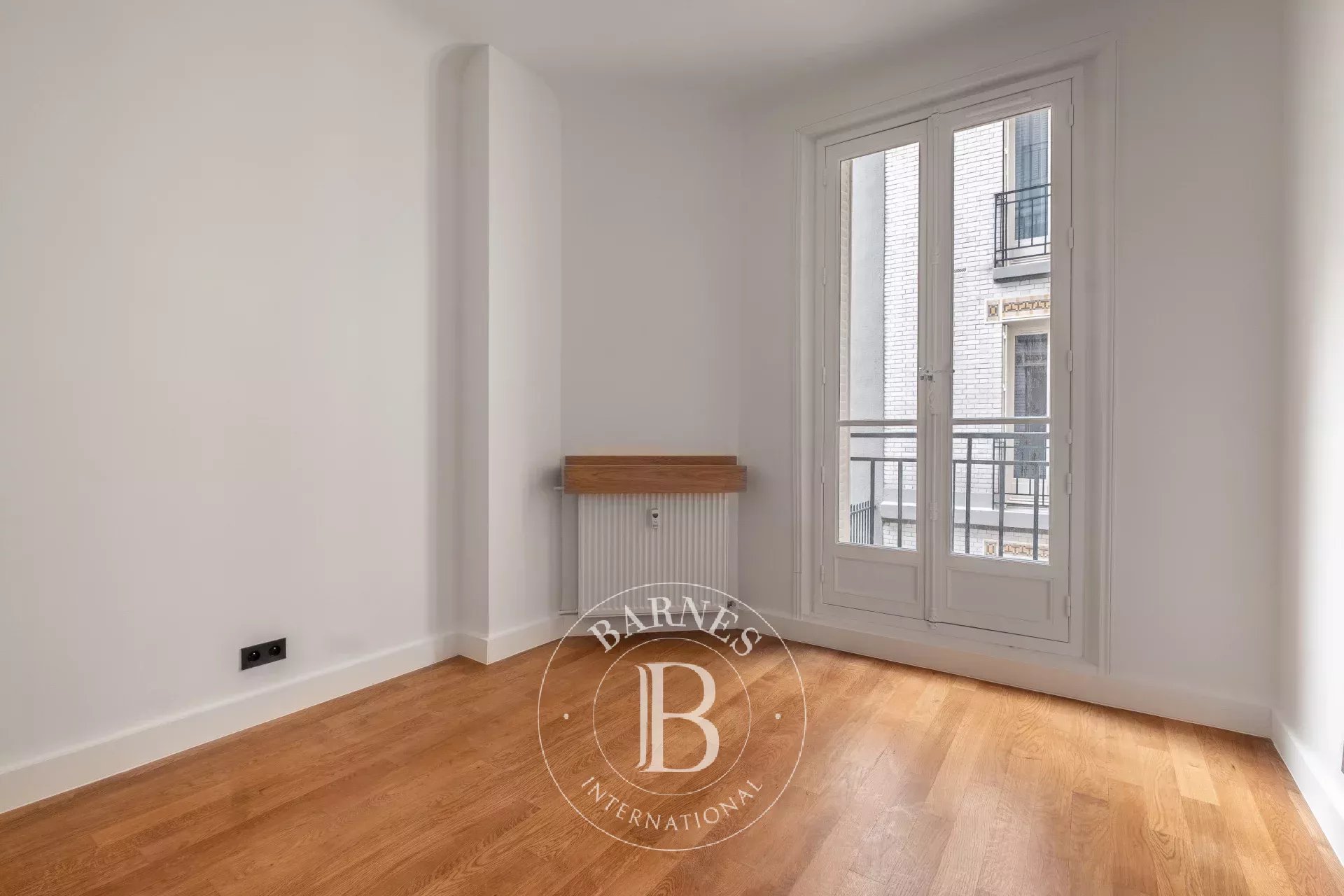 Paris  - Apartment 3 Bedrooms - picture 9