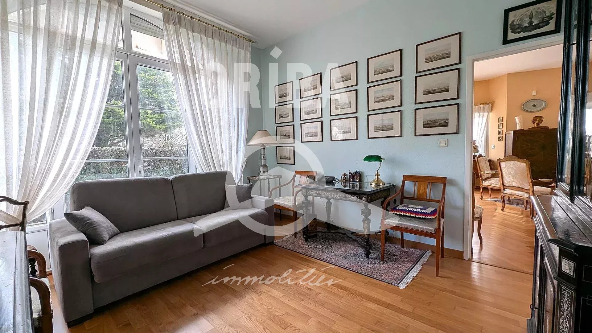 APPARTEMENT 140 m²  LA BAULE LES PINS