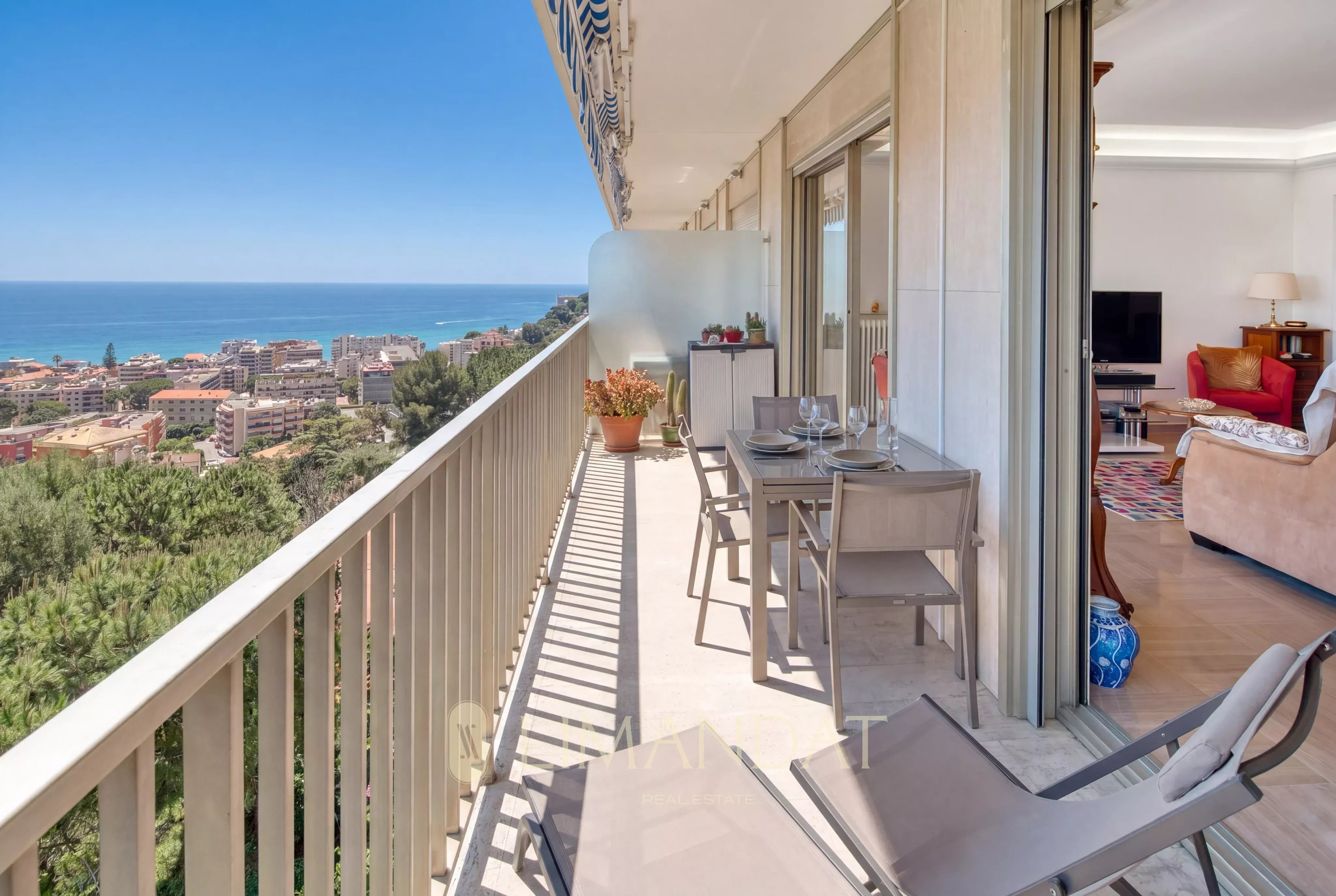 Exclusive - Roquebrune-Cap-Martin – Cap Plateau – 1-room apartment 70 sqm with sea view, terrace, parking and cellar