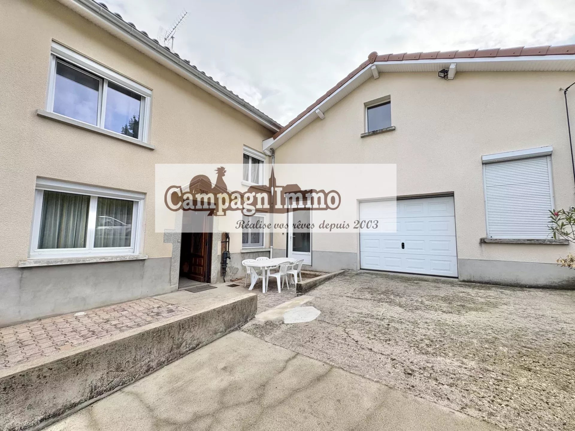 Agence immobilière de 