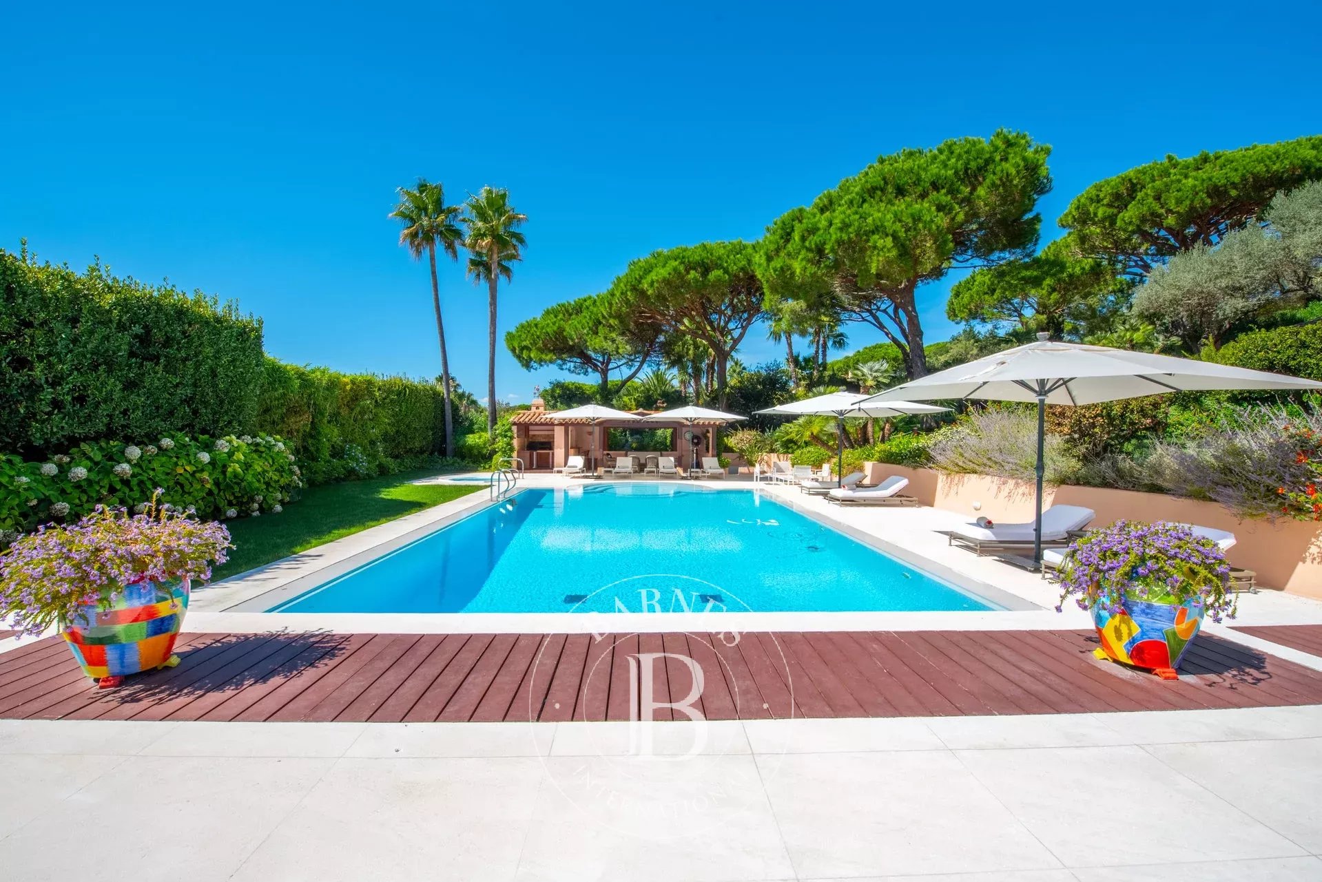 Villa Saint-Tropez  -  ref 83261034 (picture 2)