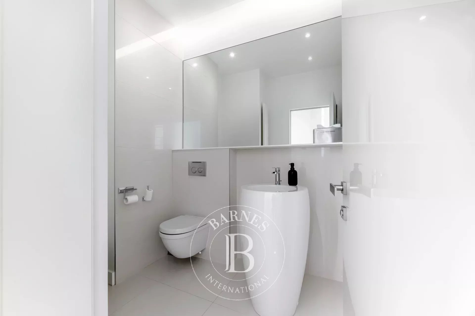 Paris  - Apartment 9 Bedrooms - picture 18