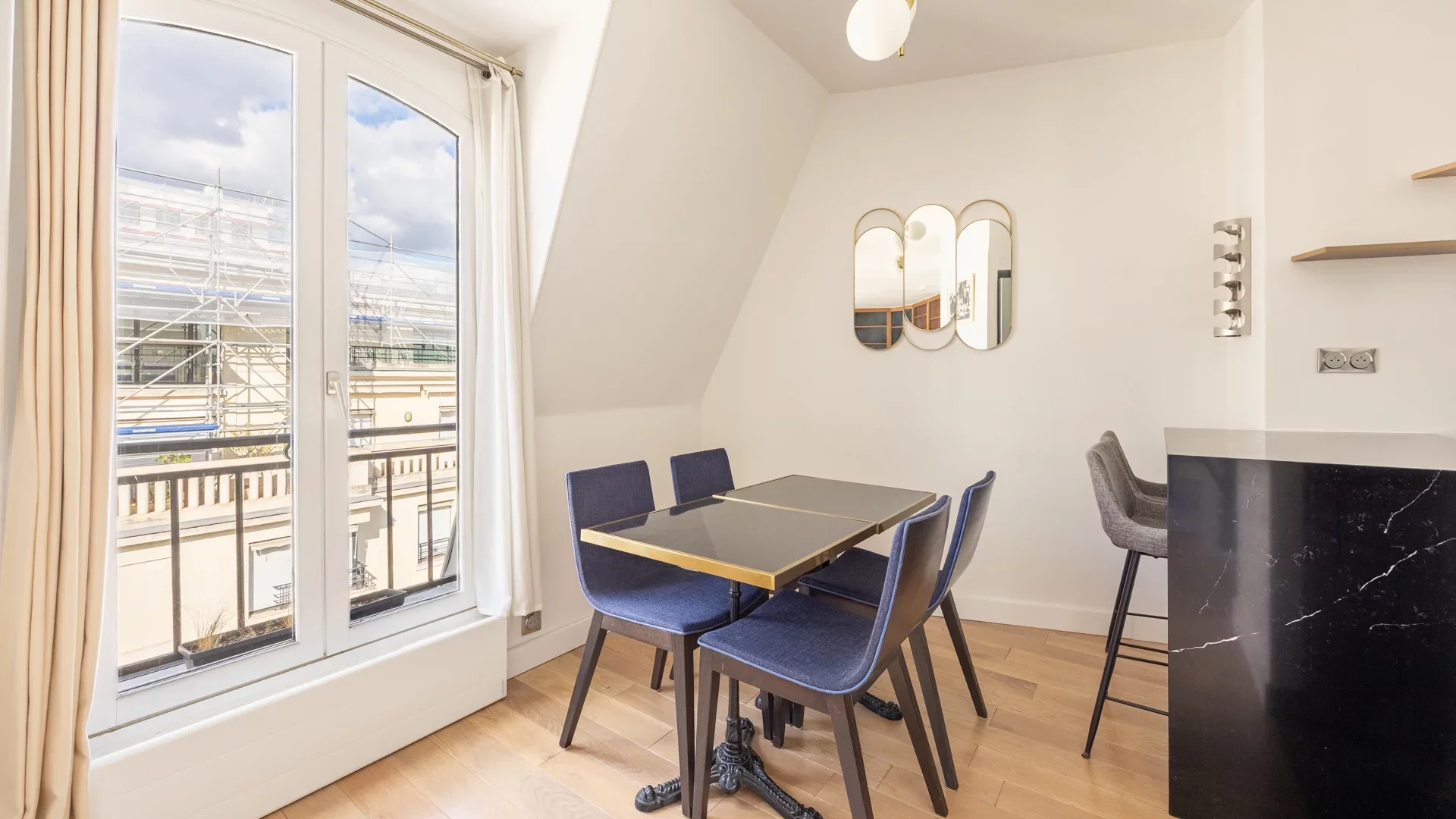 Paris 7e - GROS CAILLOU