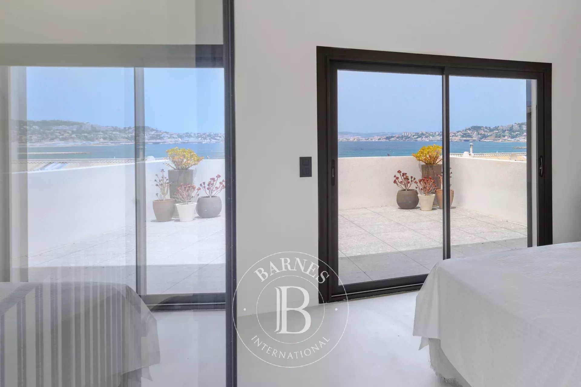 Ev Marseille 8ème - picture 7