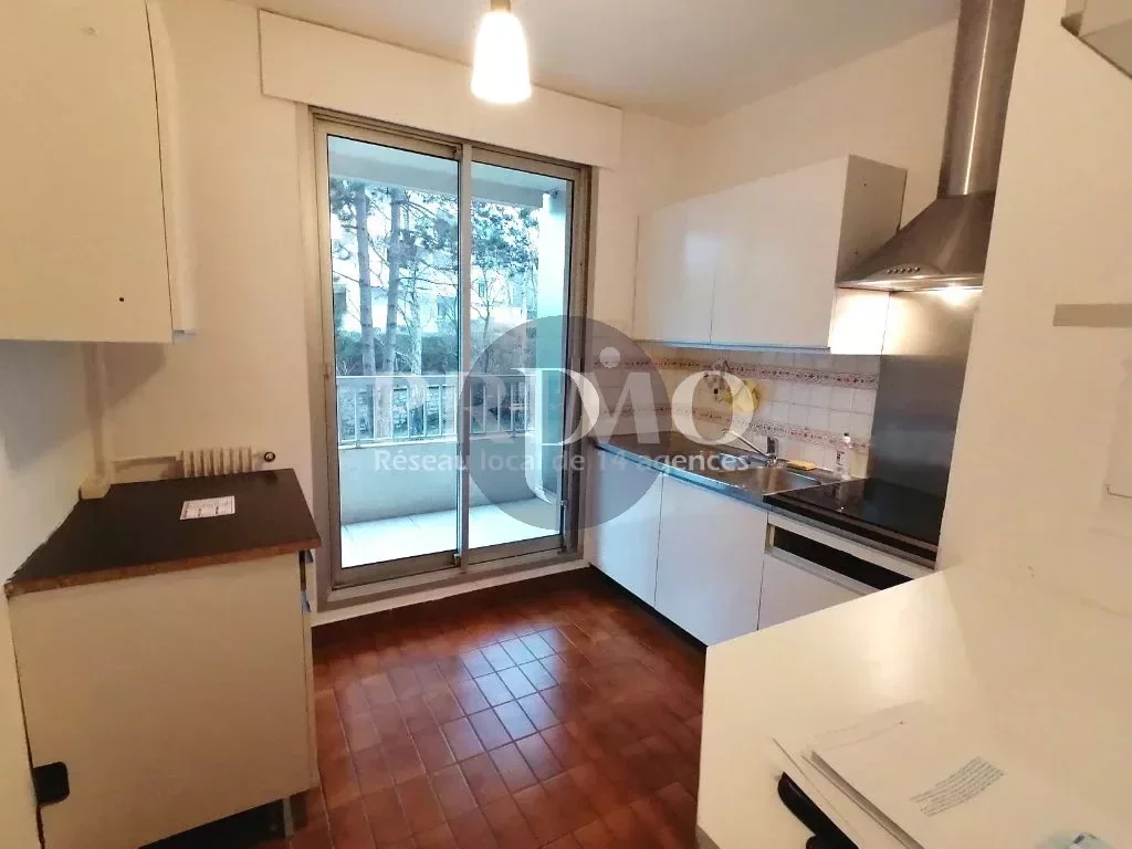 location-appartement-2-pieces-le-plessis-robinson-83877038