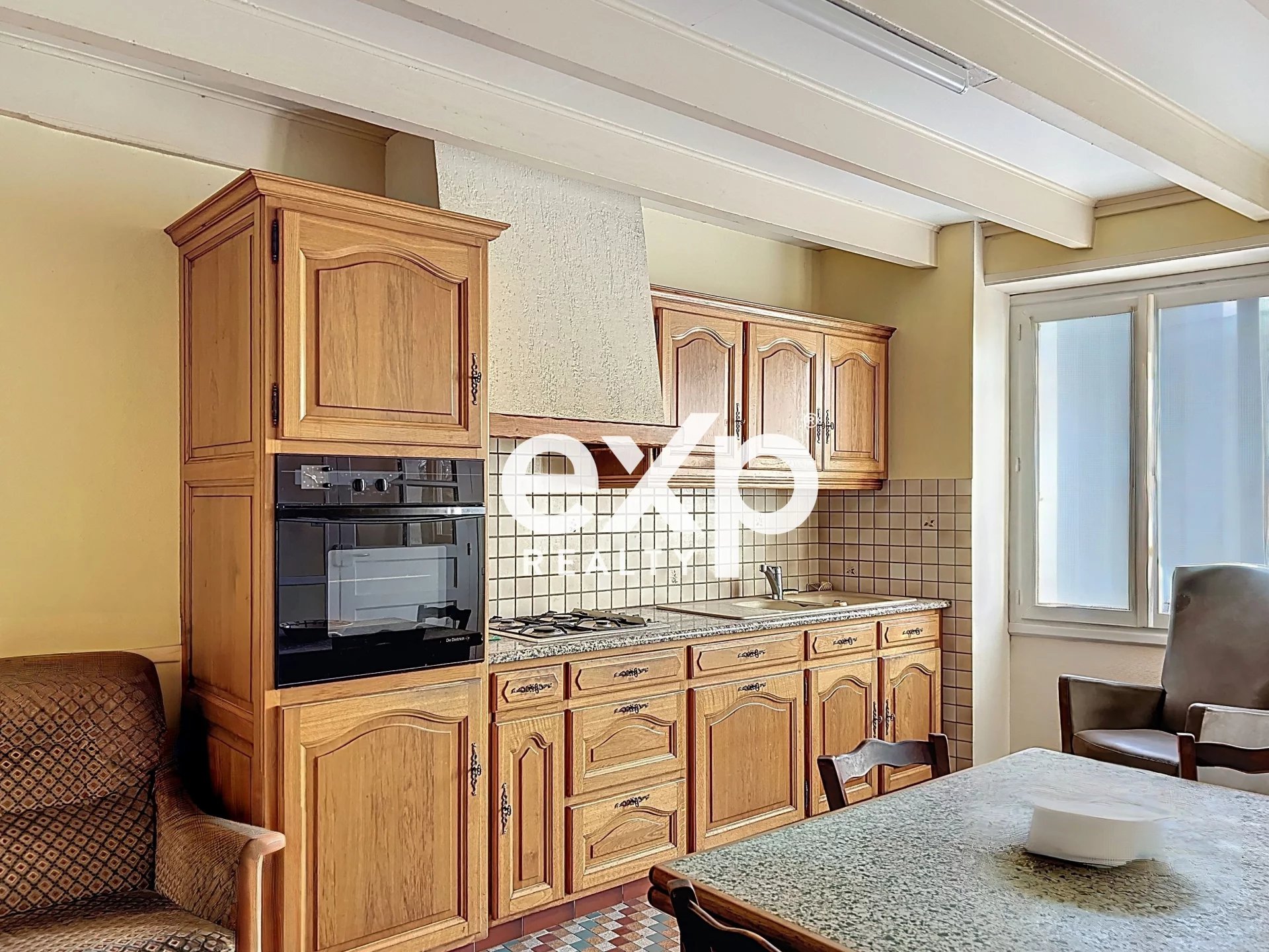 Maison avec 3 chambres et garage