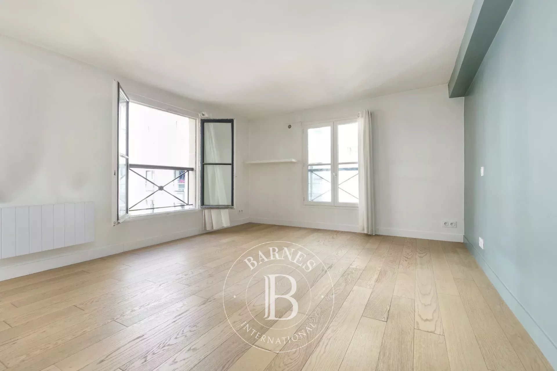 Daire Paris 1er - picture 6