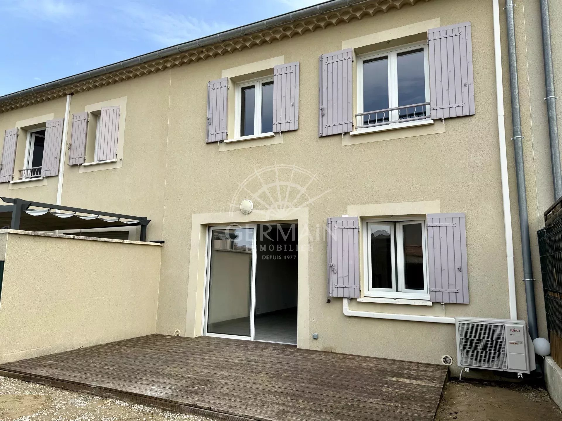 Agence immobilière de 