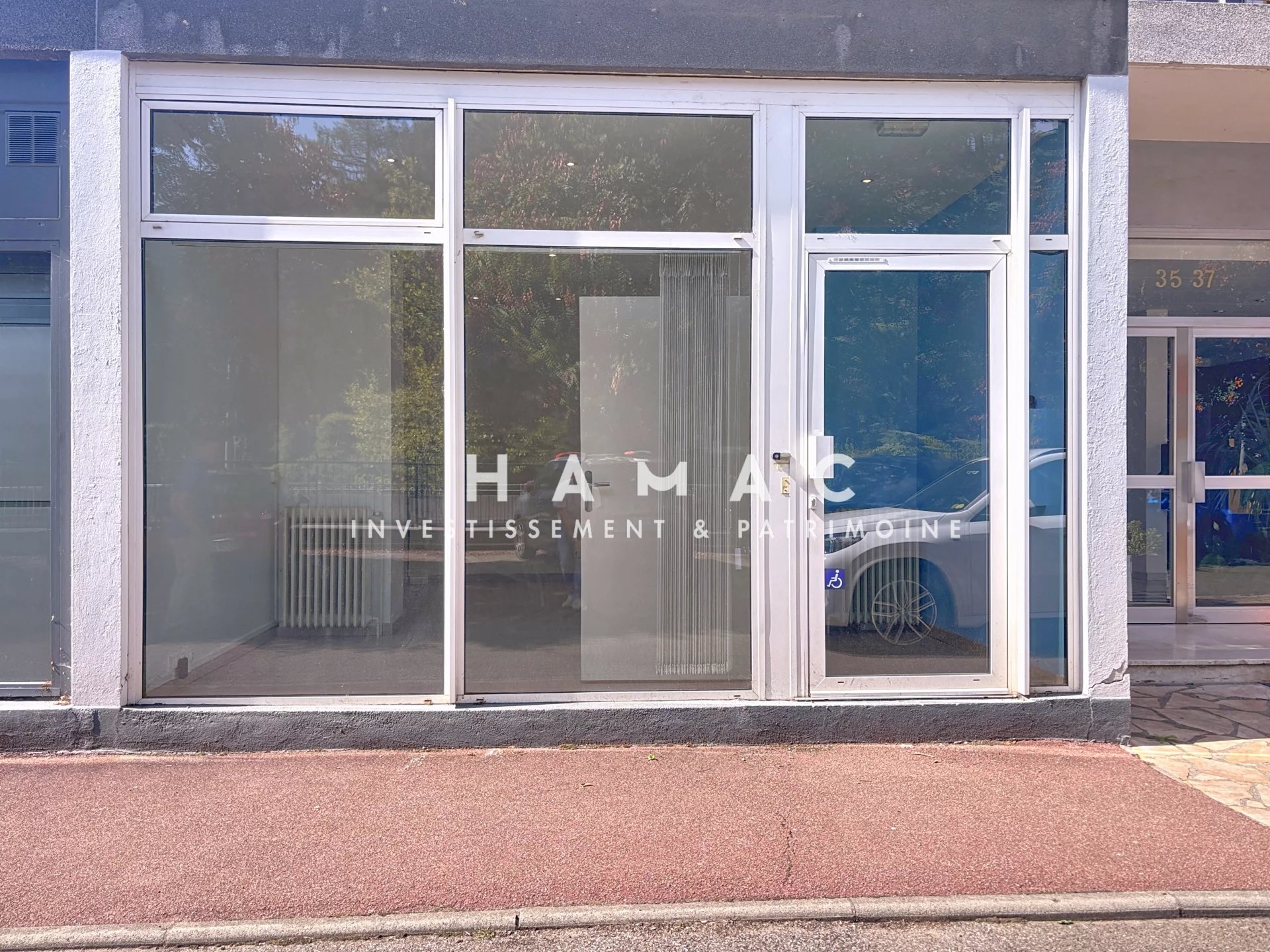 Agence immobilière de 