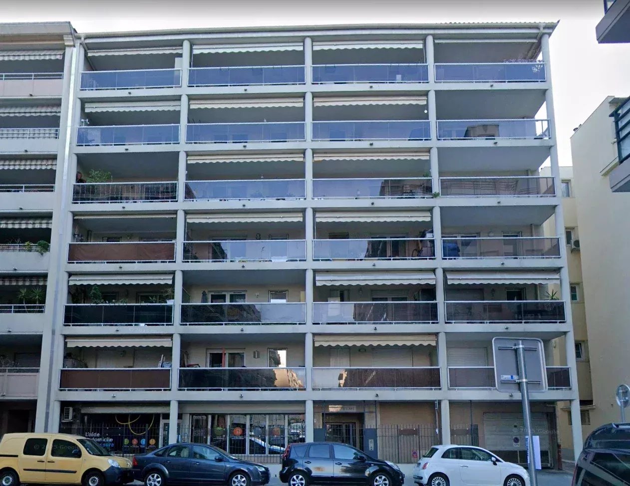 Agence immobilière de GBHI 13