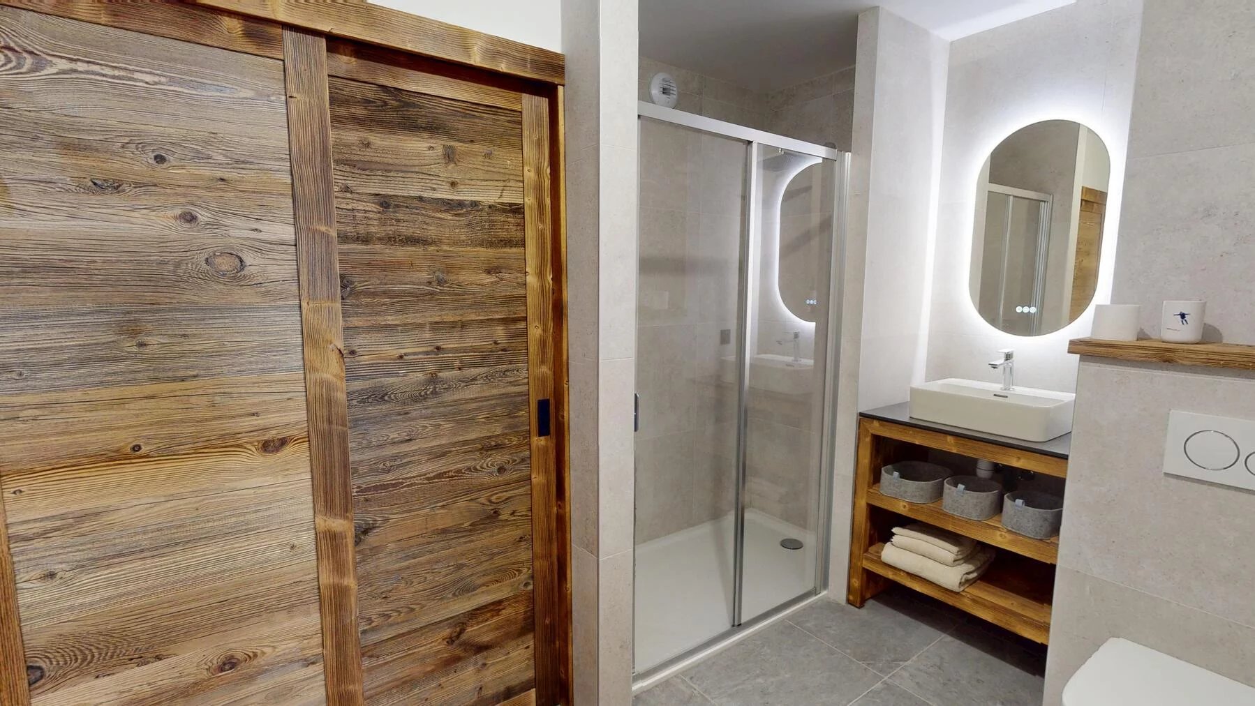 Photo of MORZINE - Superb new 5-bedroom chalet ideally located