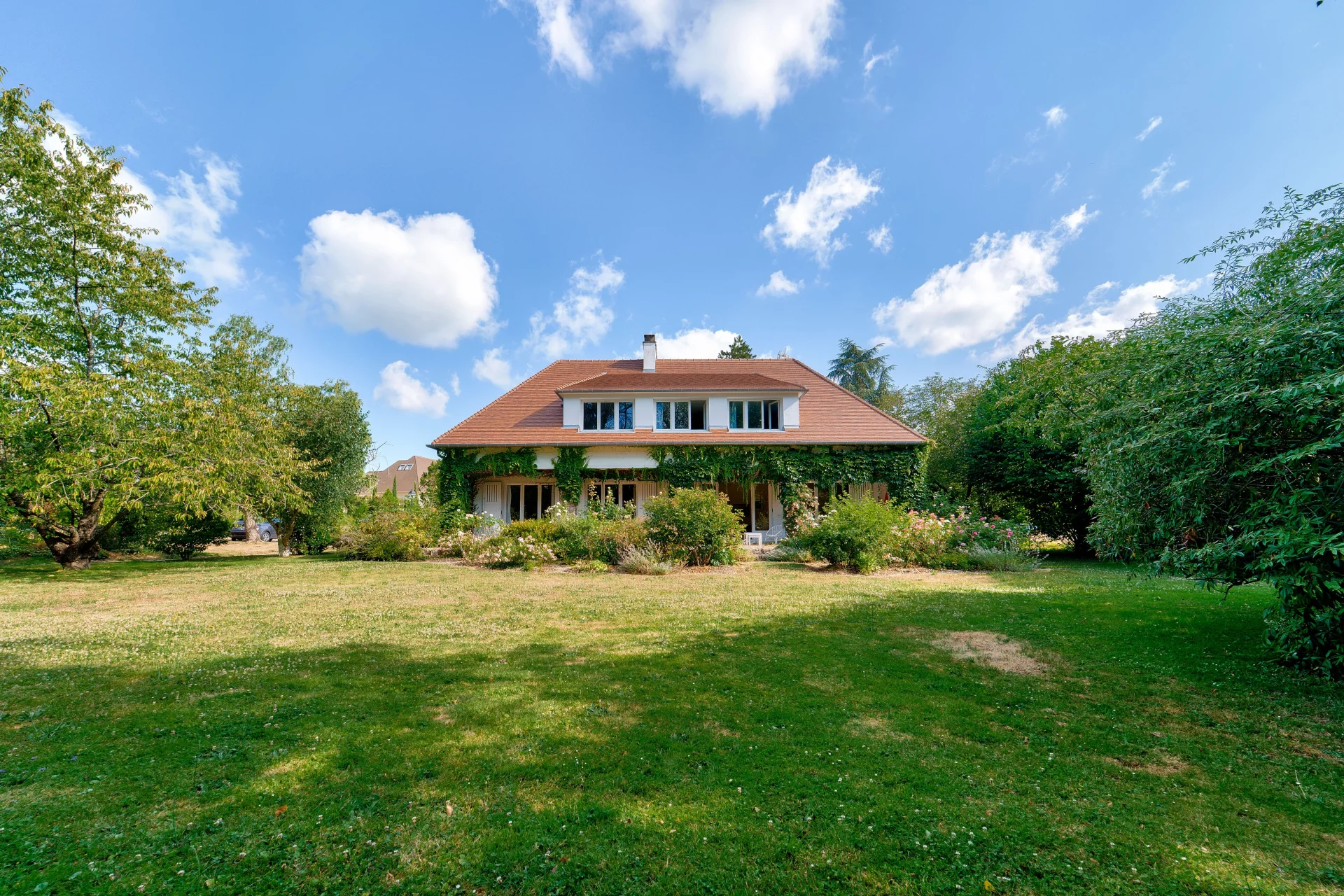 Le Chesnay-Rocquencourt - LE PRÉ VERT