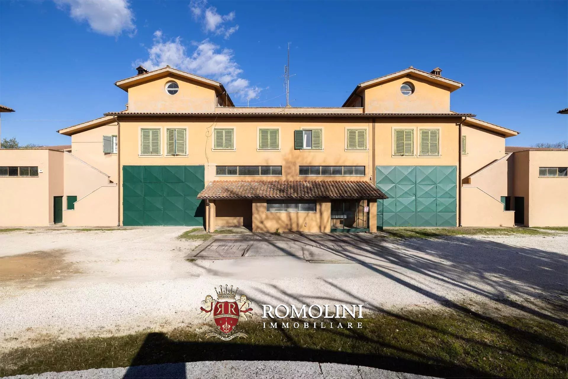 30 Bedroom Villa/Townhouse's Image 110