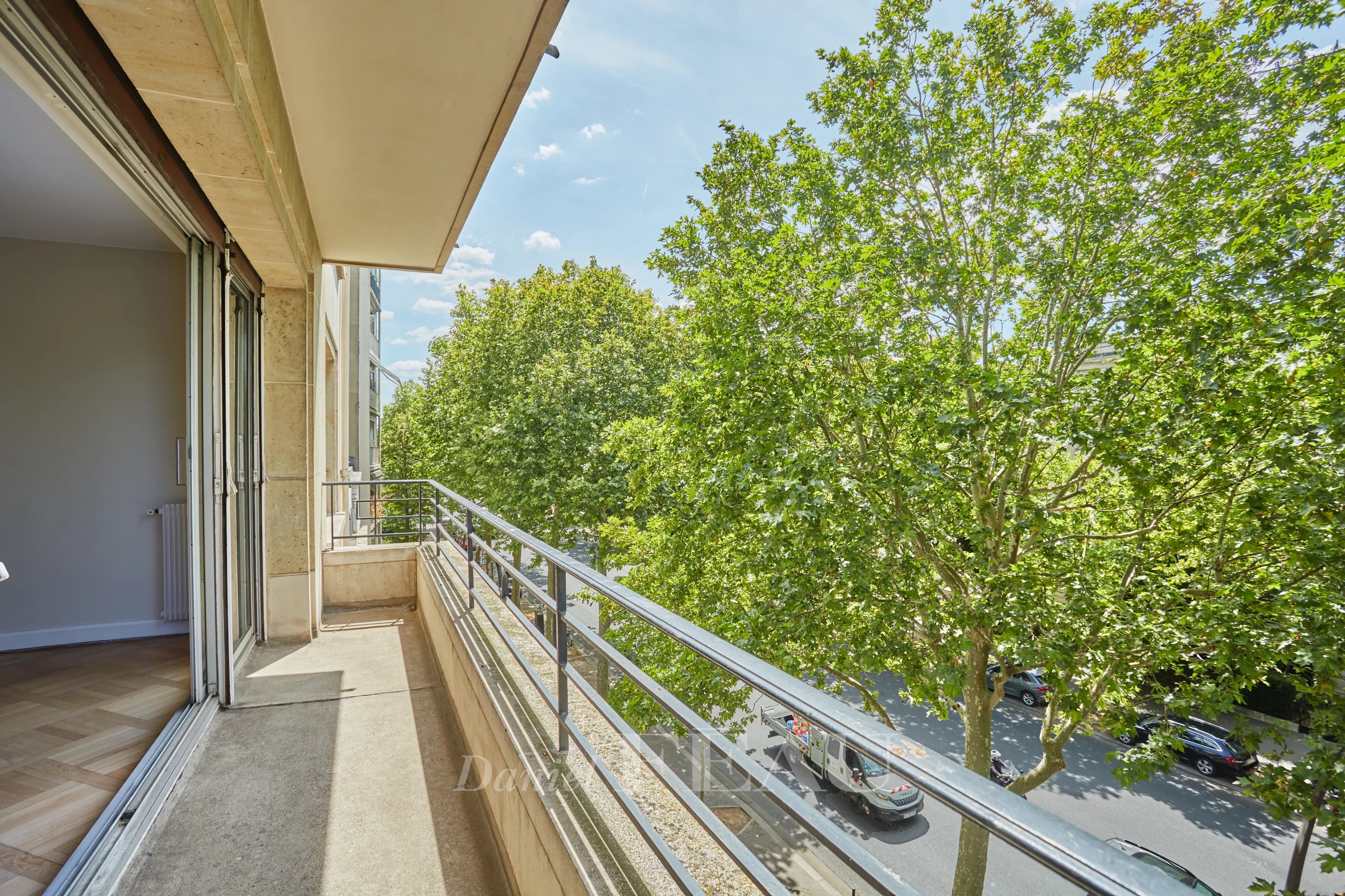 Rental Apartment Paris 16th