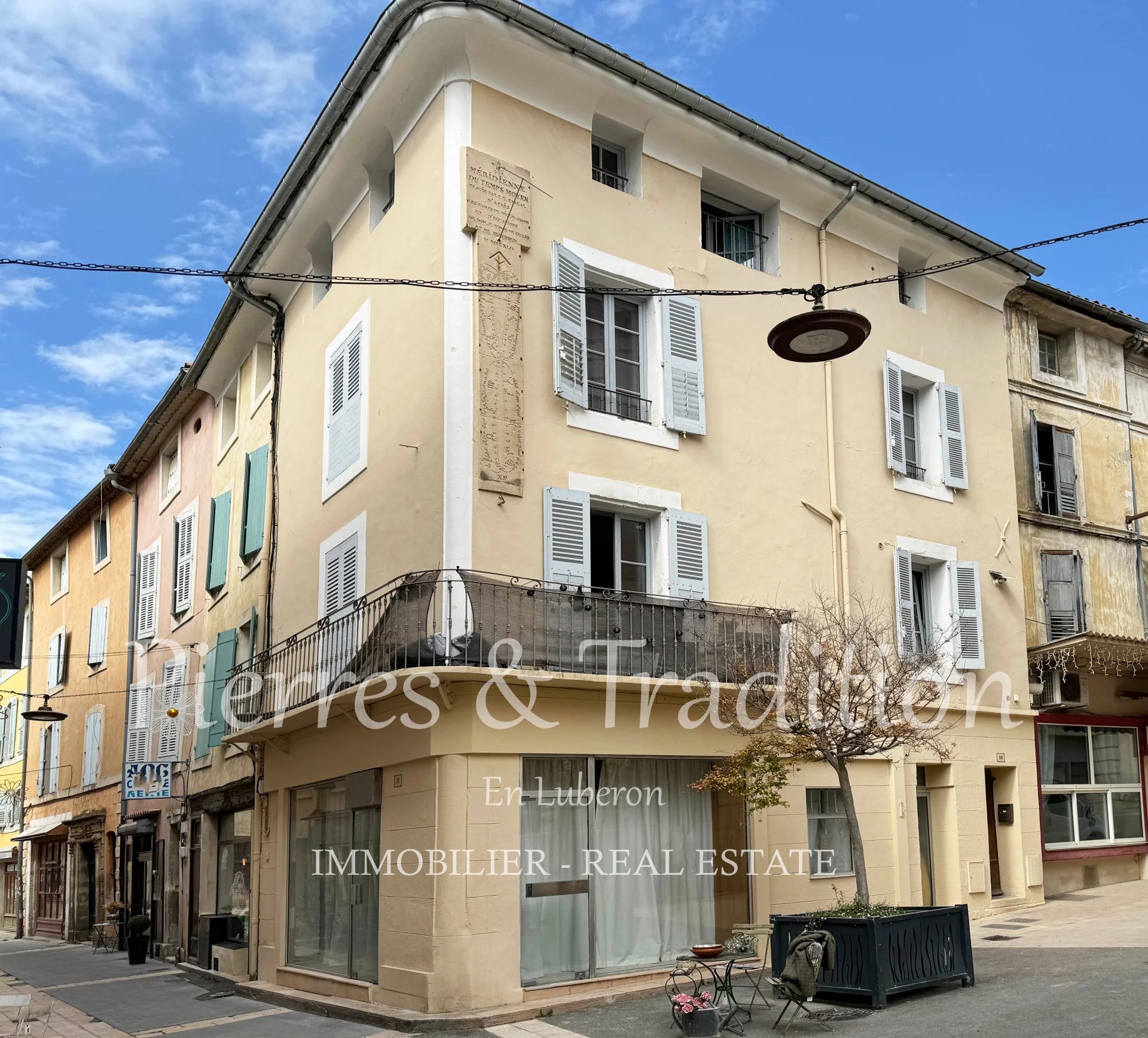 Agence immobilière de Pierres et Tradition en Luberon Apt