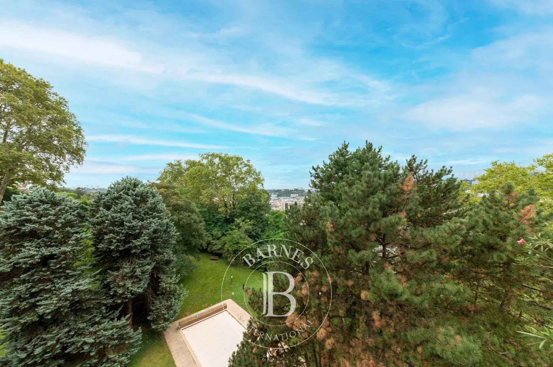 Daire Lyon 4ème - picture 13