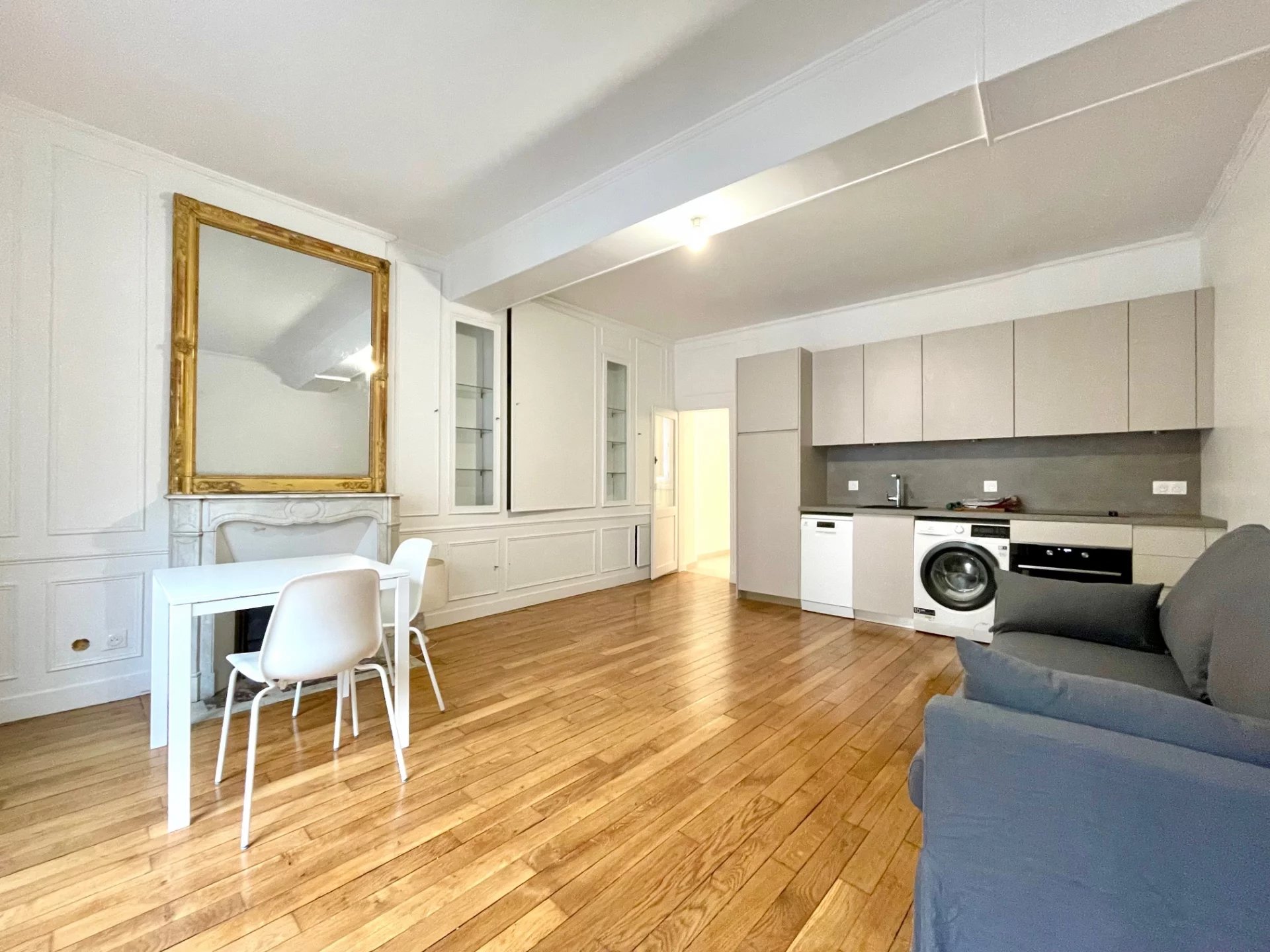 Rental Apartment Paris 6th Notre-Dame-des-Champs