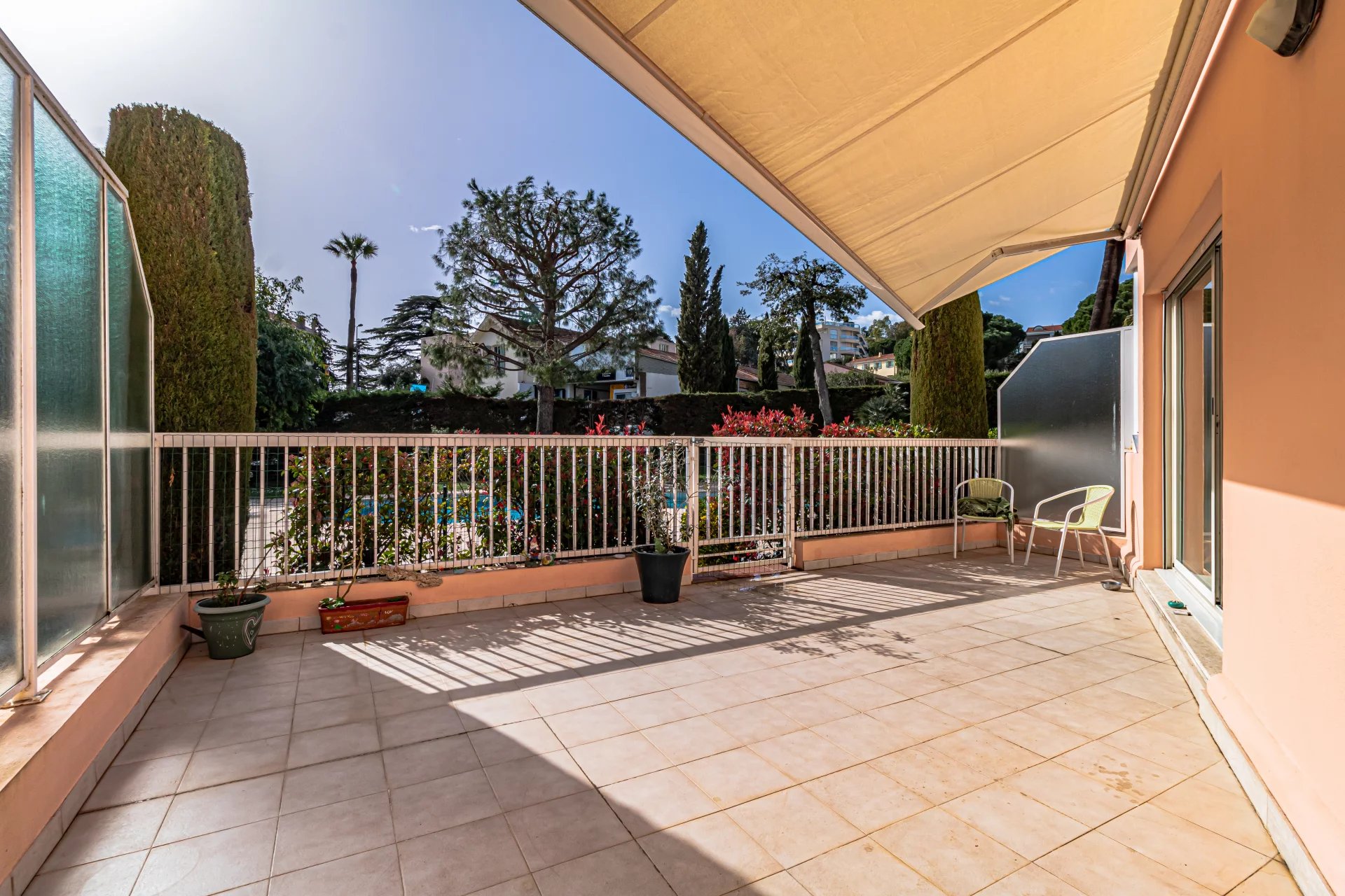 Cannes, 3 pièces 70 m² standing 2 Parkings, cave, Piscine