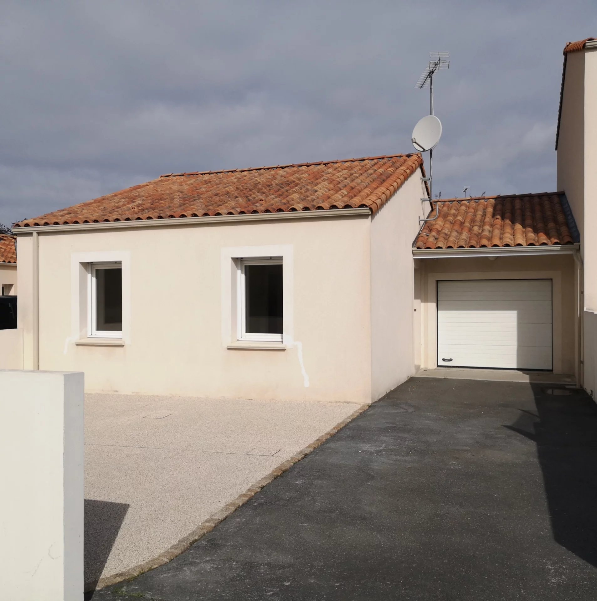 HERBIERS PROCHE HYPER CENTRE ! 2 CHBRES !