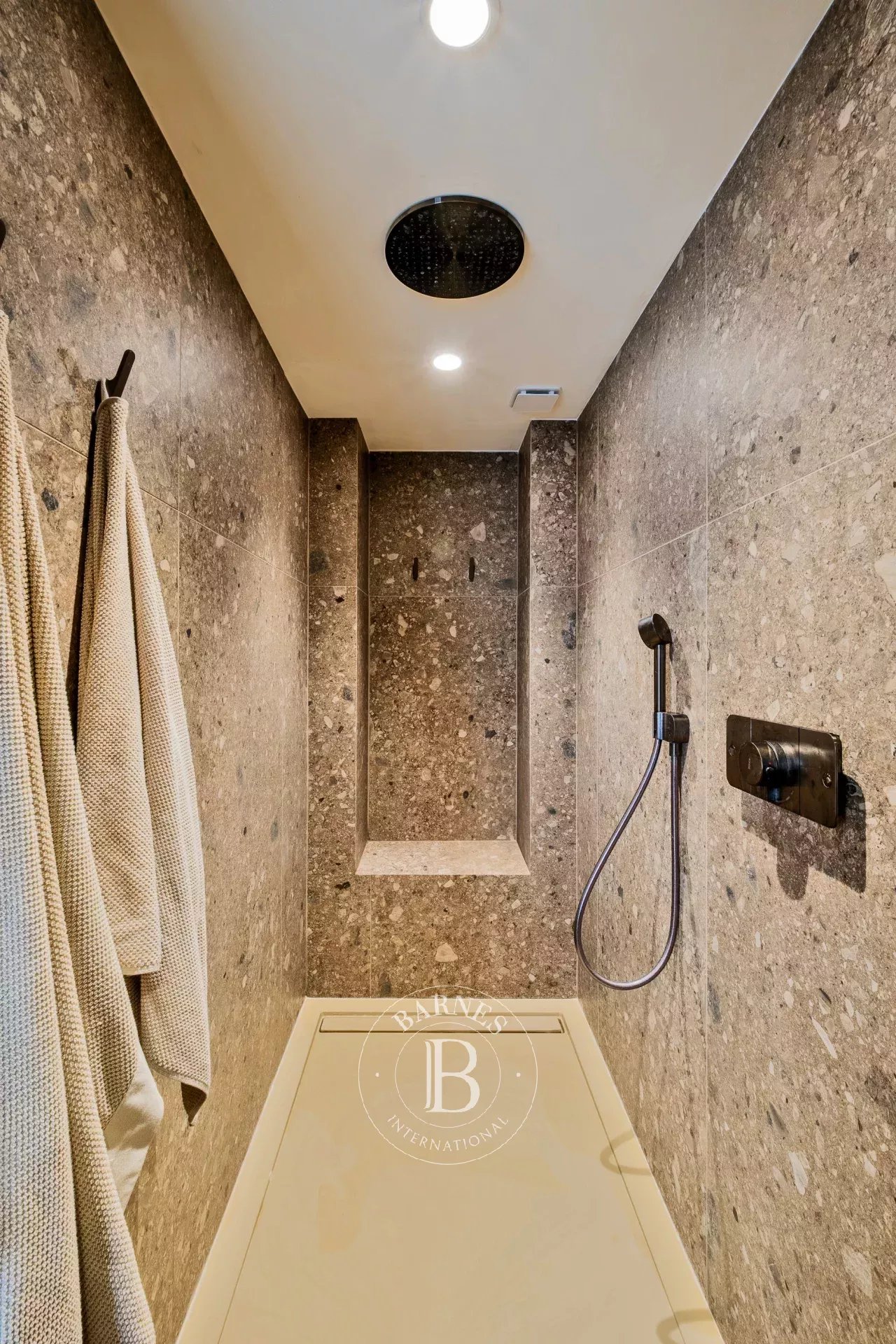 Daire Bordeaux - picture 11