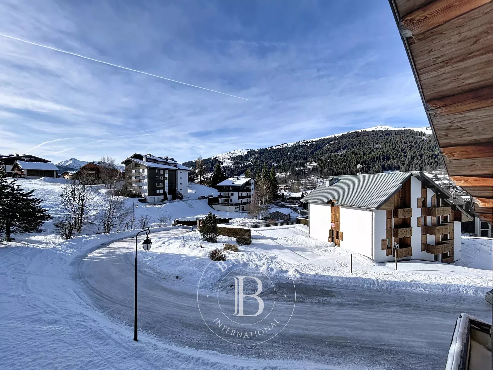 Photo of Les Gets - Apartment, 5 bedrooms - 137 sqm - Close to the center - Ski-in / Ski-out