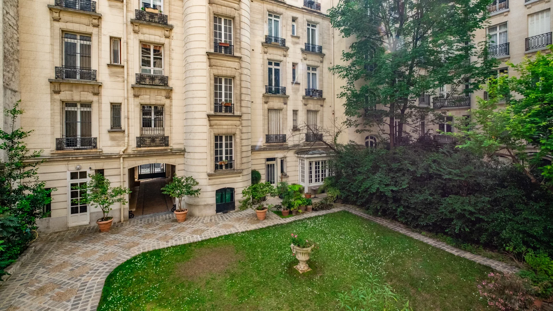 Paris 17e - AMPÈRE