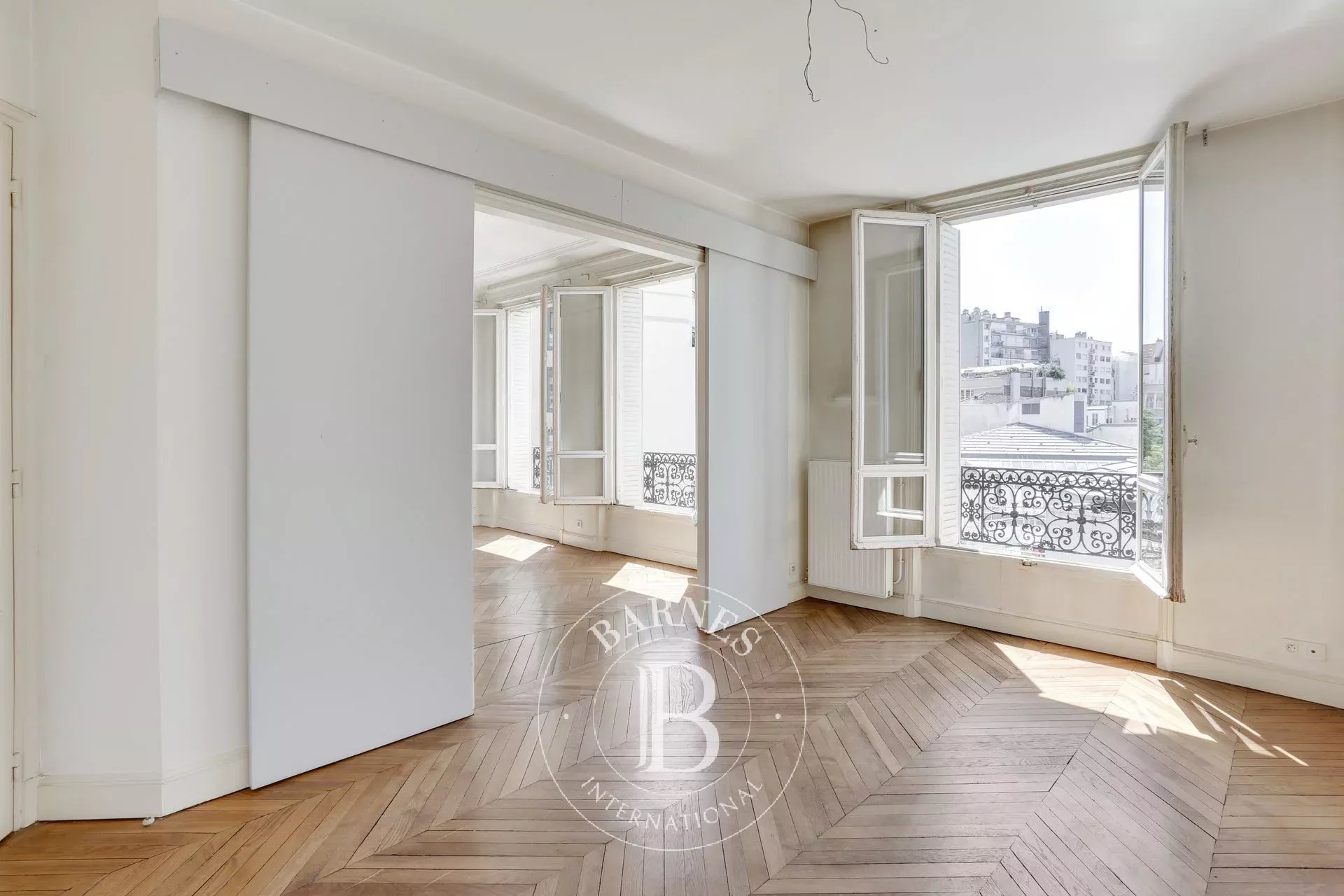 Apartment - Paris 6 - Saint-Placide - 2 bedrooms - picture 6