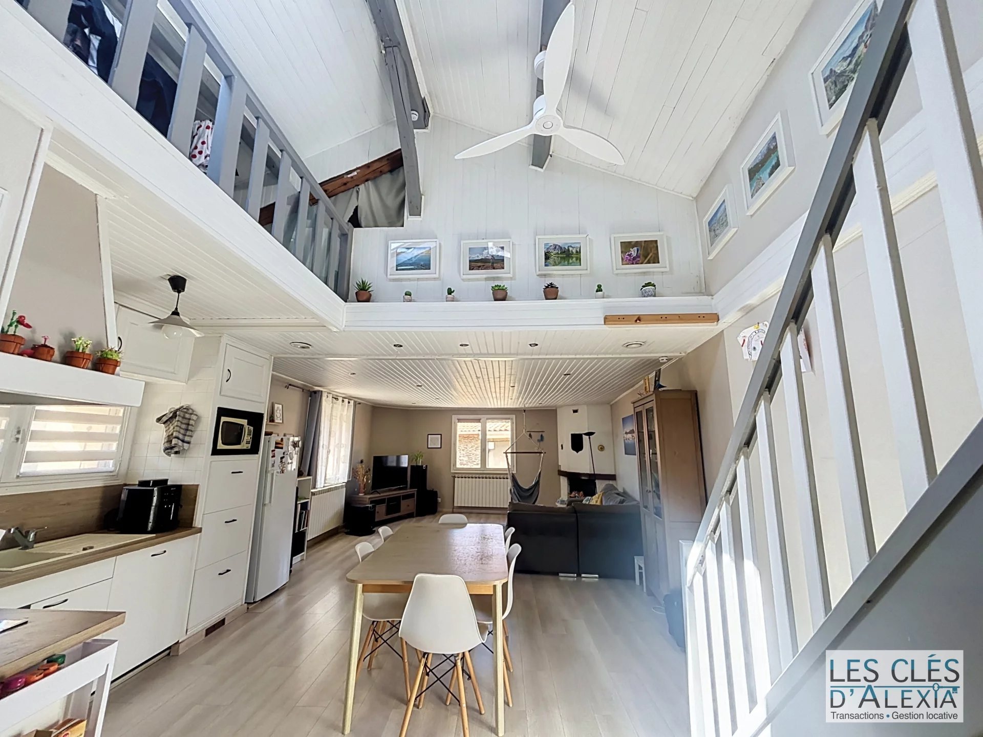 Maison individuelle Centre Village Echalas 98m²