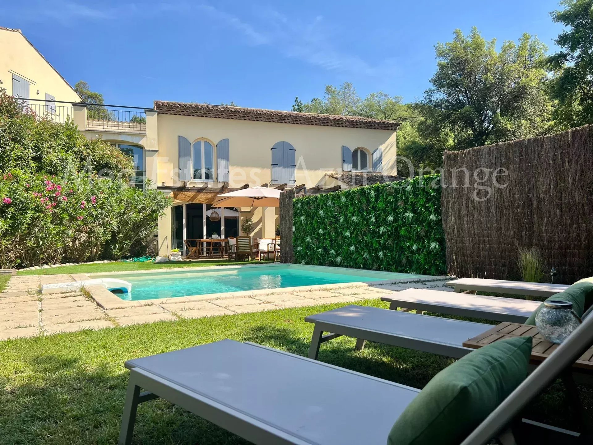 Agence immobilière de Med-Estates Saint Tropez