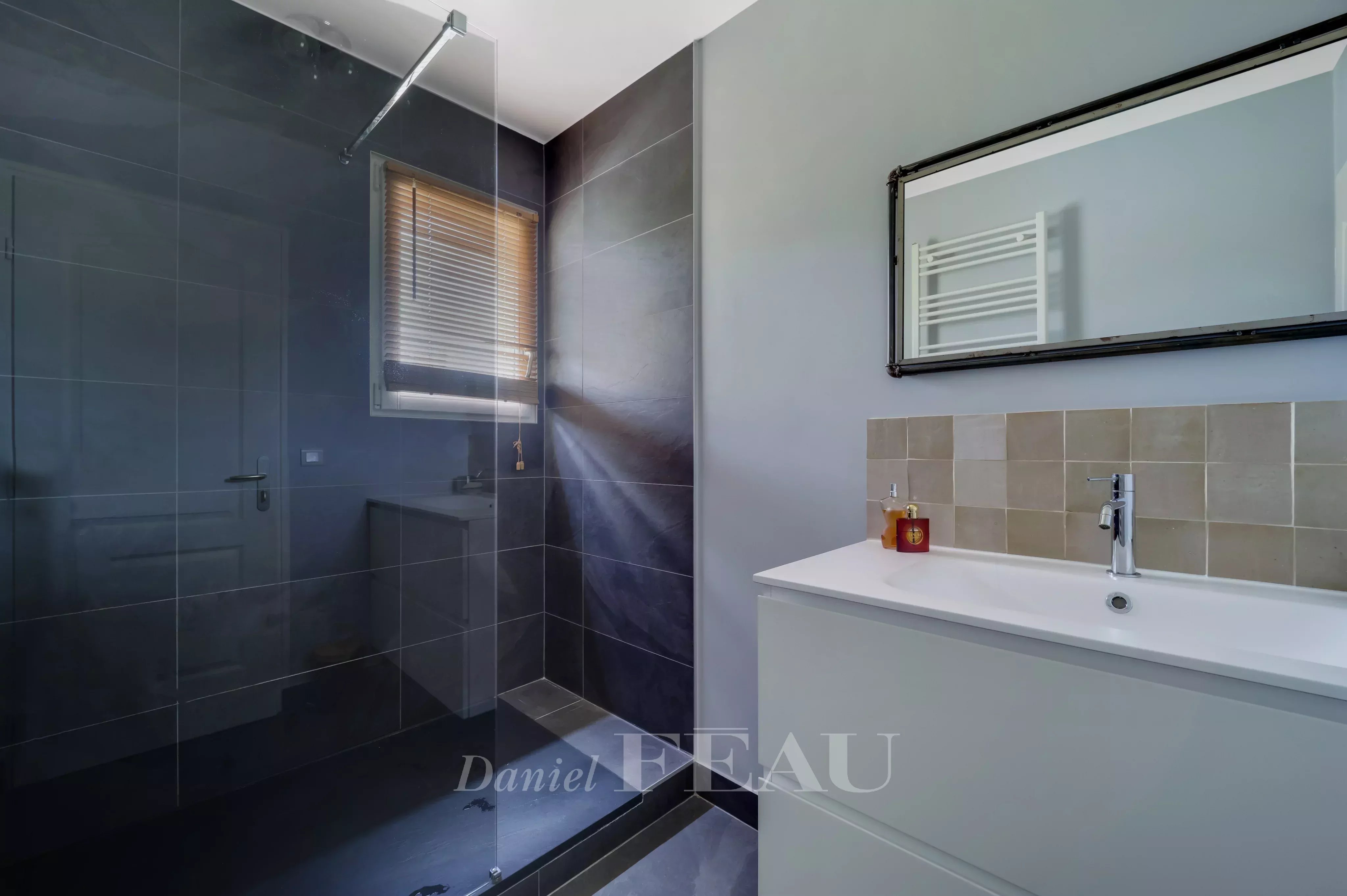 Salle de douche 1er étage