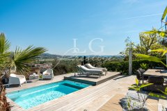 Fully Renovated House with Sea and Mountain View. — photo 1 of 7