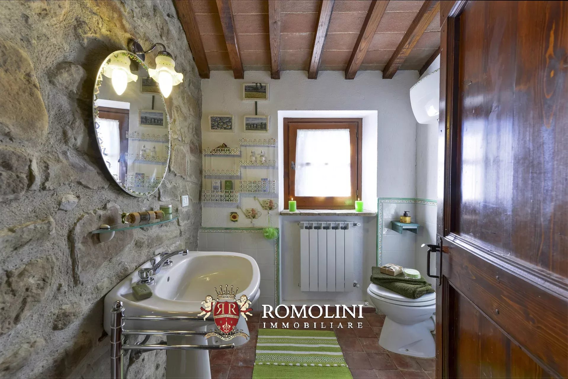 11 Bedroom Villa/Townhouse's Image 34