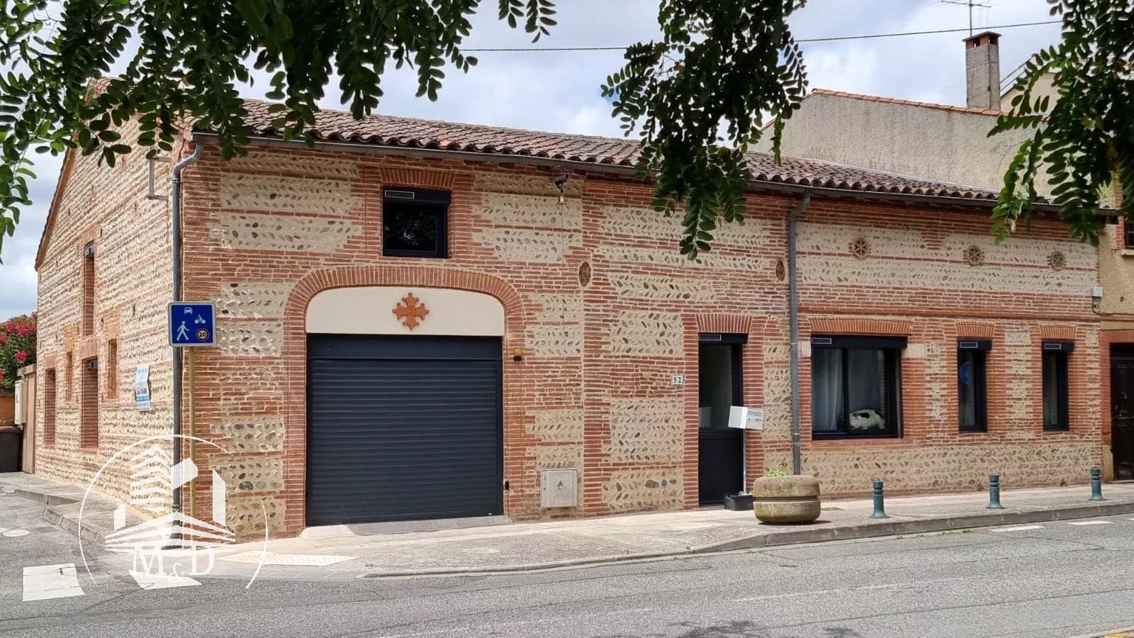 Agence immobilière de 