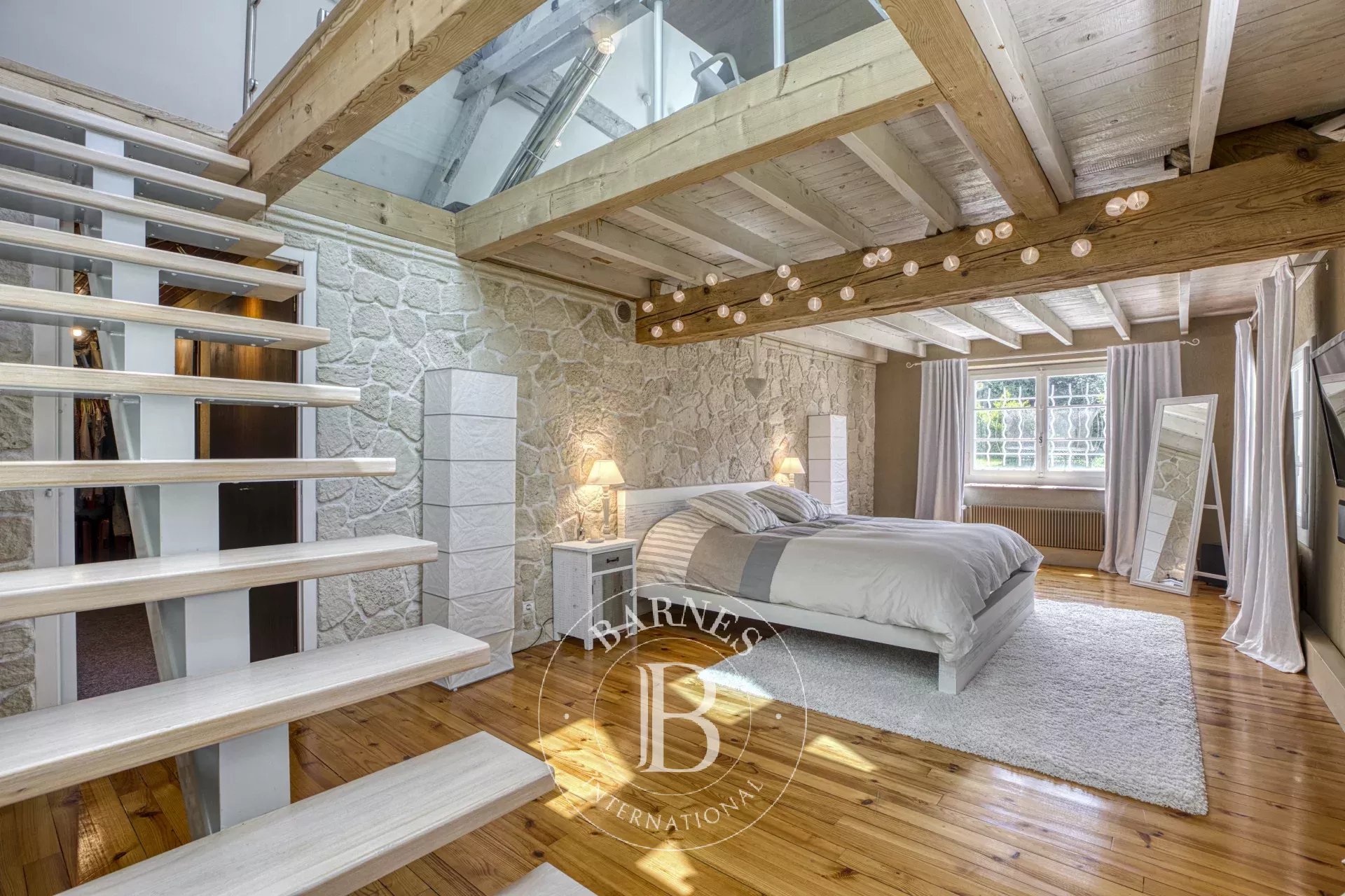 Ev Beaumont - picture 10