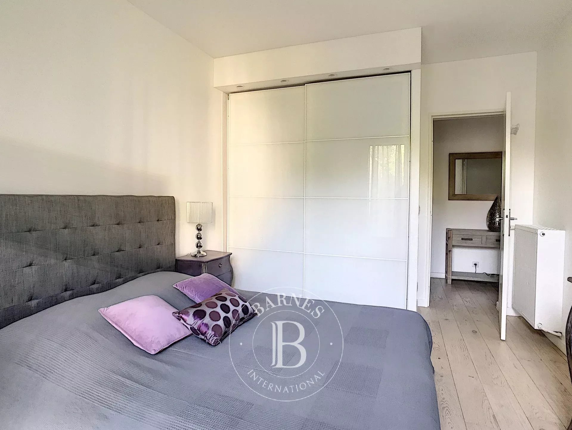 Neuilly-sur-Seine  - Piso 2 Cuartos, 1 Habitacion - picture 9