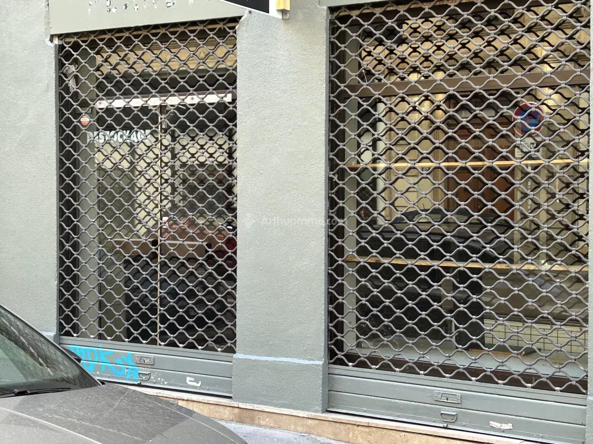 A VENDRE-LOCAL COMMERCIAL LYON 6-196m² - Photo 2