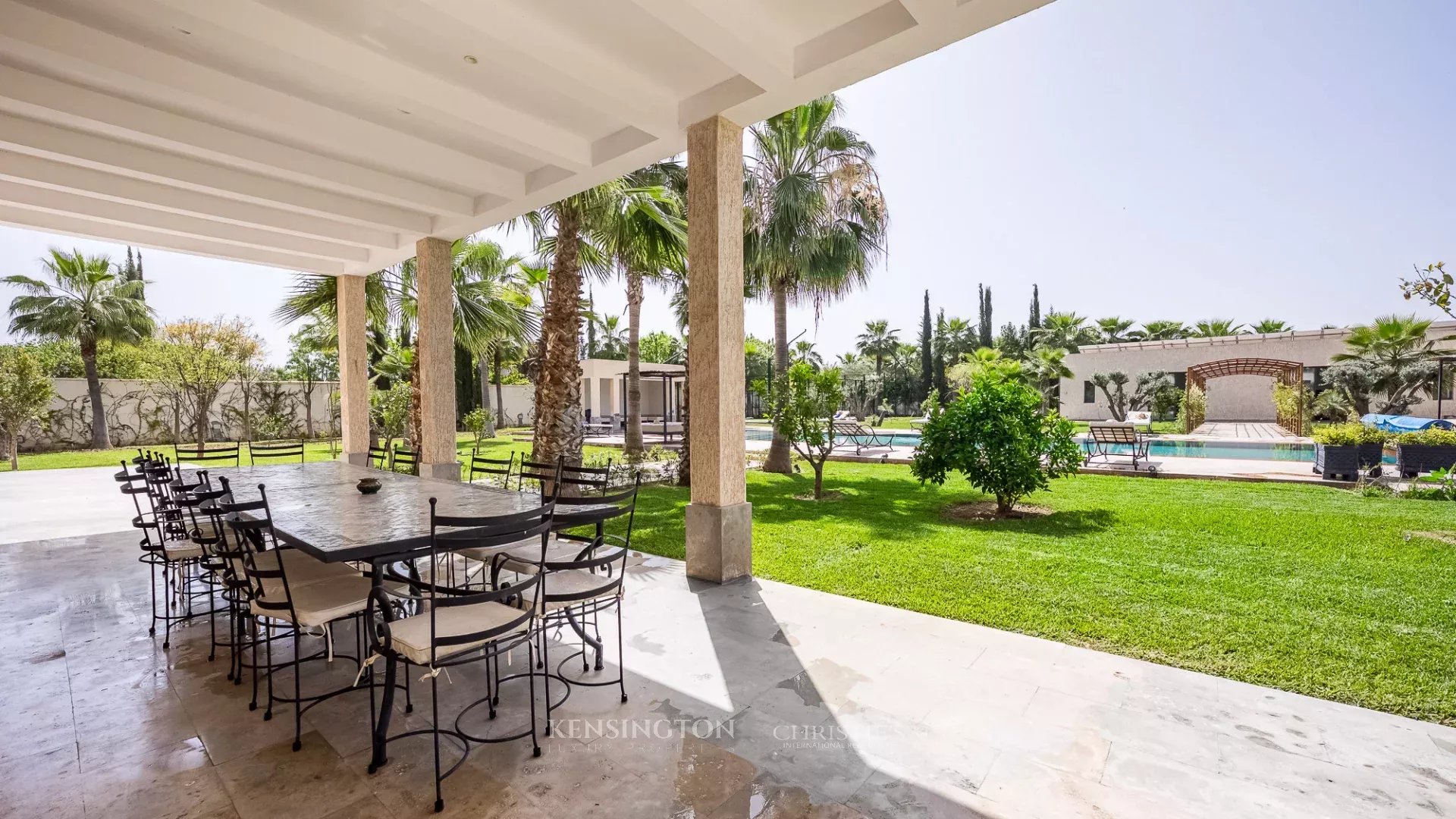 6 Bedroom Villa/Townhouse's Image 4
