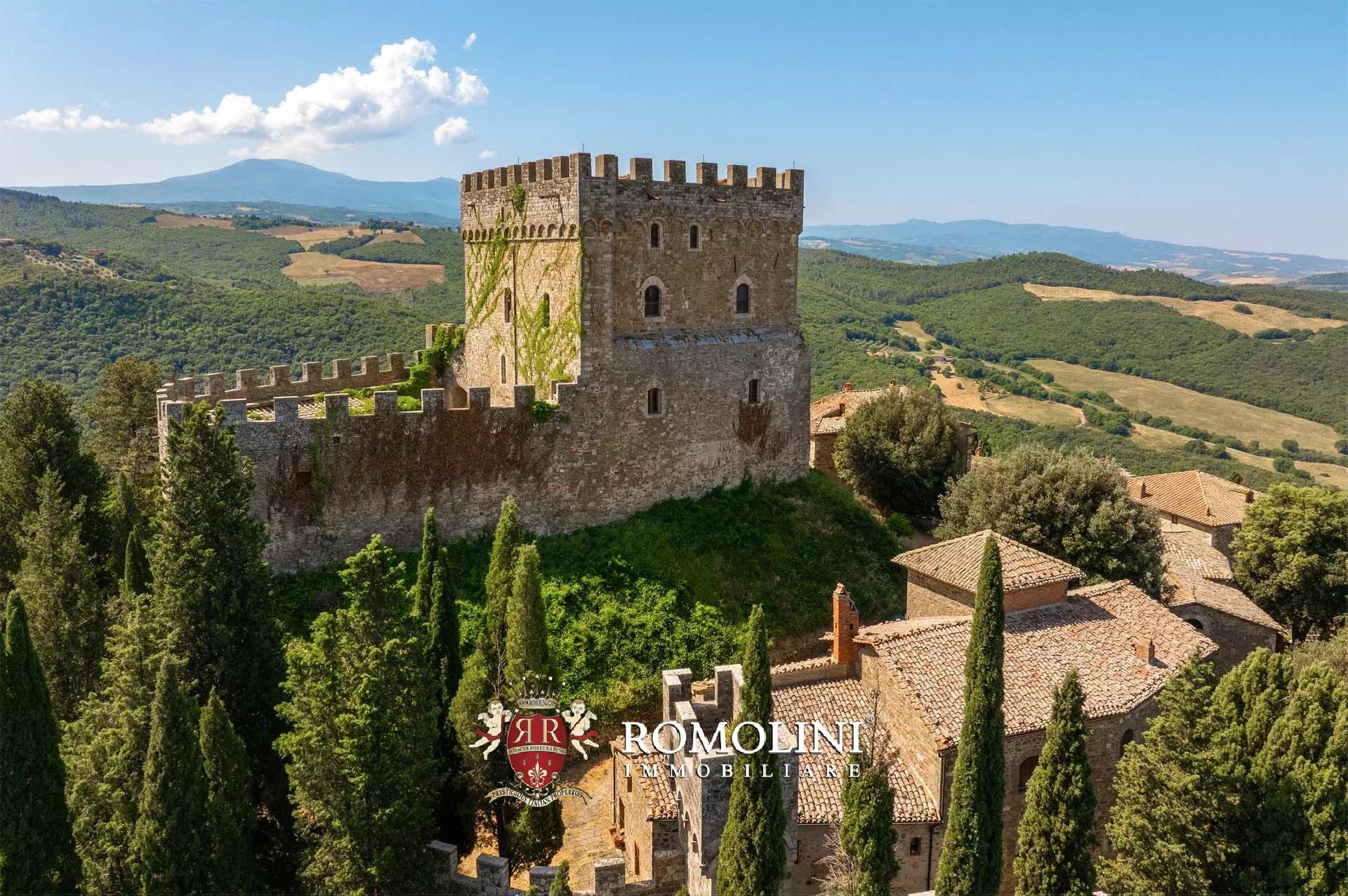 37 Bedroom Chateau's Image 10