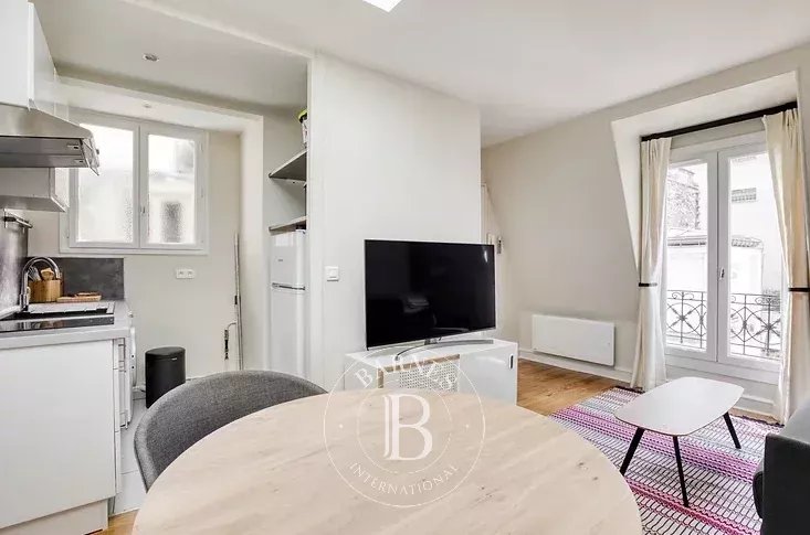 Daire Paris 10ème - picture 6