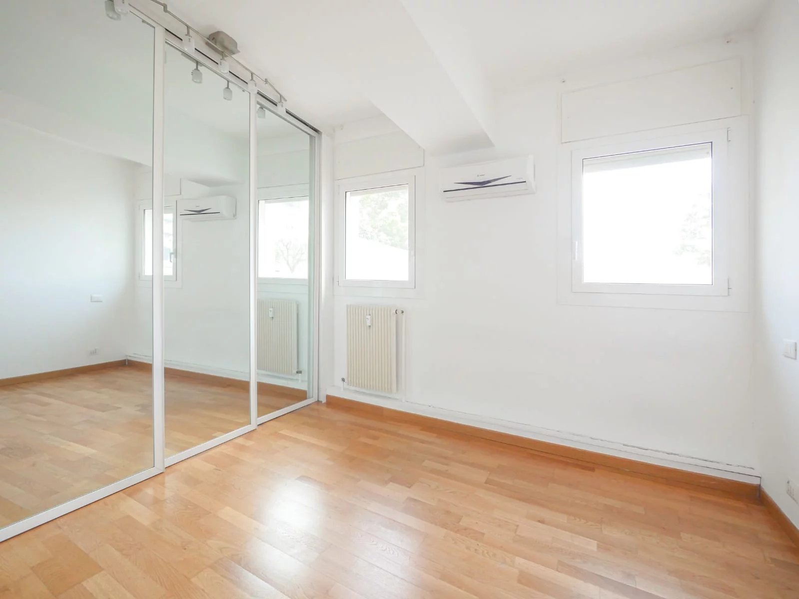 SAINT ROMAN / RÉSIDENCE AUTEUIL / 2 PIECES