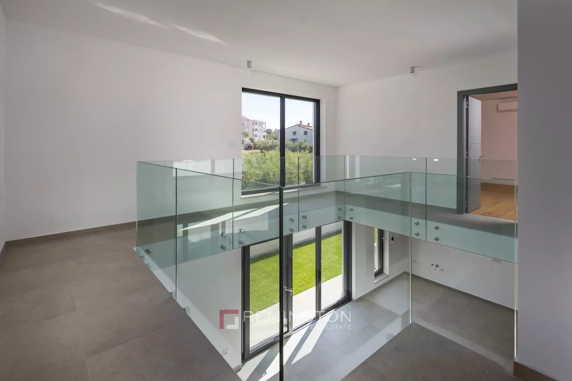 Villa/Townhouse's Image 6